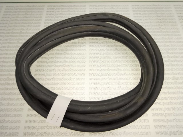 PARTSCOLLECTOR 37050100 Car body code 3961 compatible with: TRIUMPH TRIUMPH