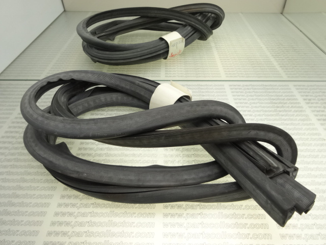 PARTSCOLLECTOR 15310360 Car body code 4045 compatible with: MASERATI 3500 AM101