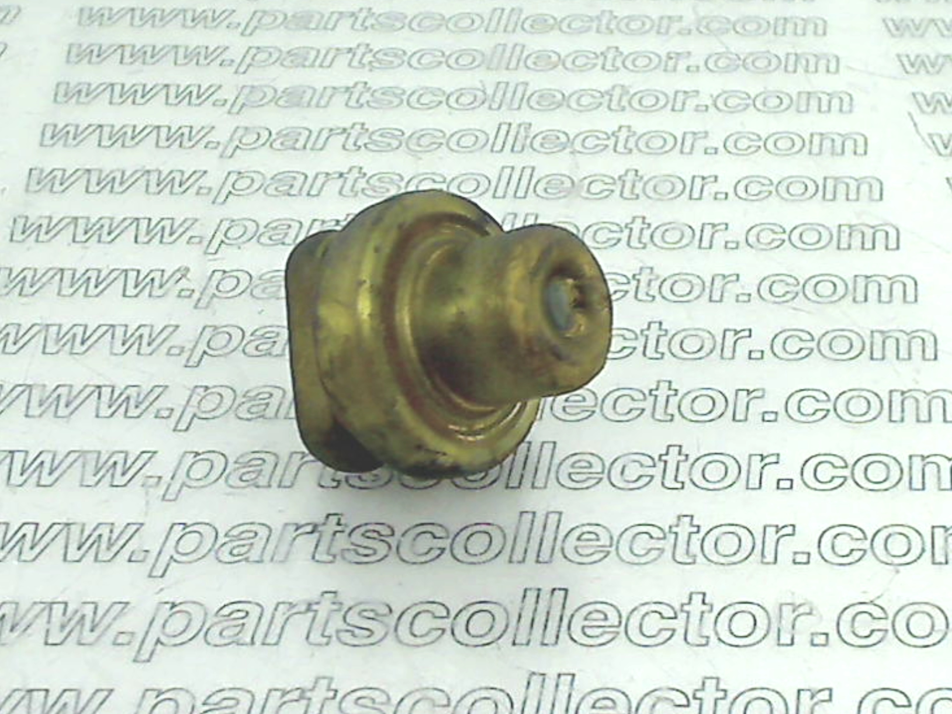 FERRARI 129121   126166   130265   133063 Engine code 17876 compatible with: FERRARI 328, FERRARI MONDIAL, FERRARI TESTAROSSA - detail view
