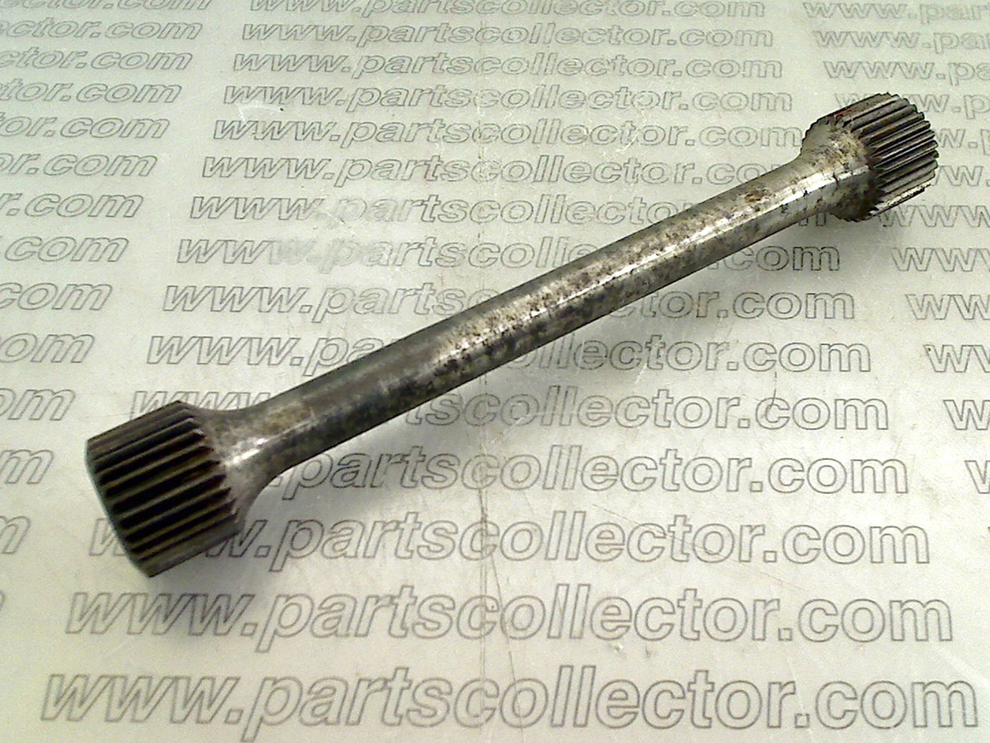 MASERATI 421023900 Engine code 15372 compatible with: MASERATI KYALAMI AM129