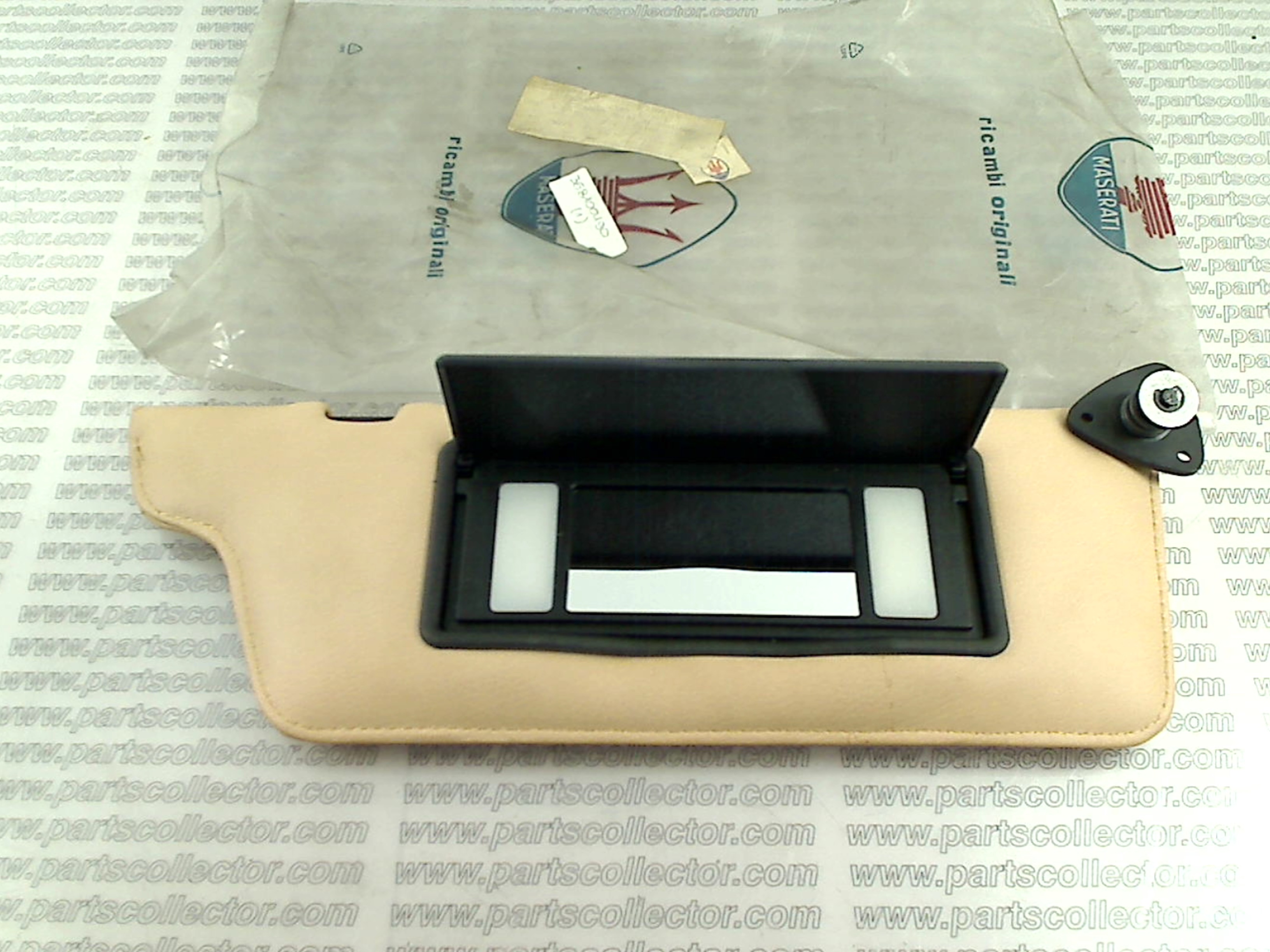 MASERATI 368100190 Car body code 18196 compatible with: MASERATI GHIBLI 2.8 V6 - detail view