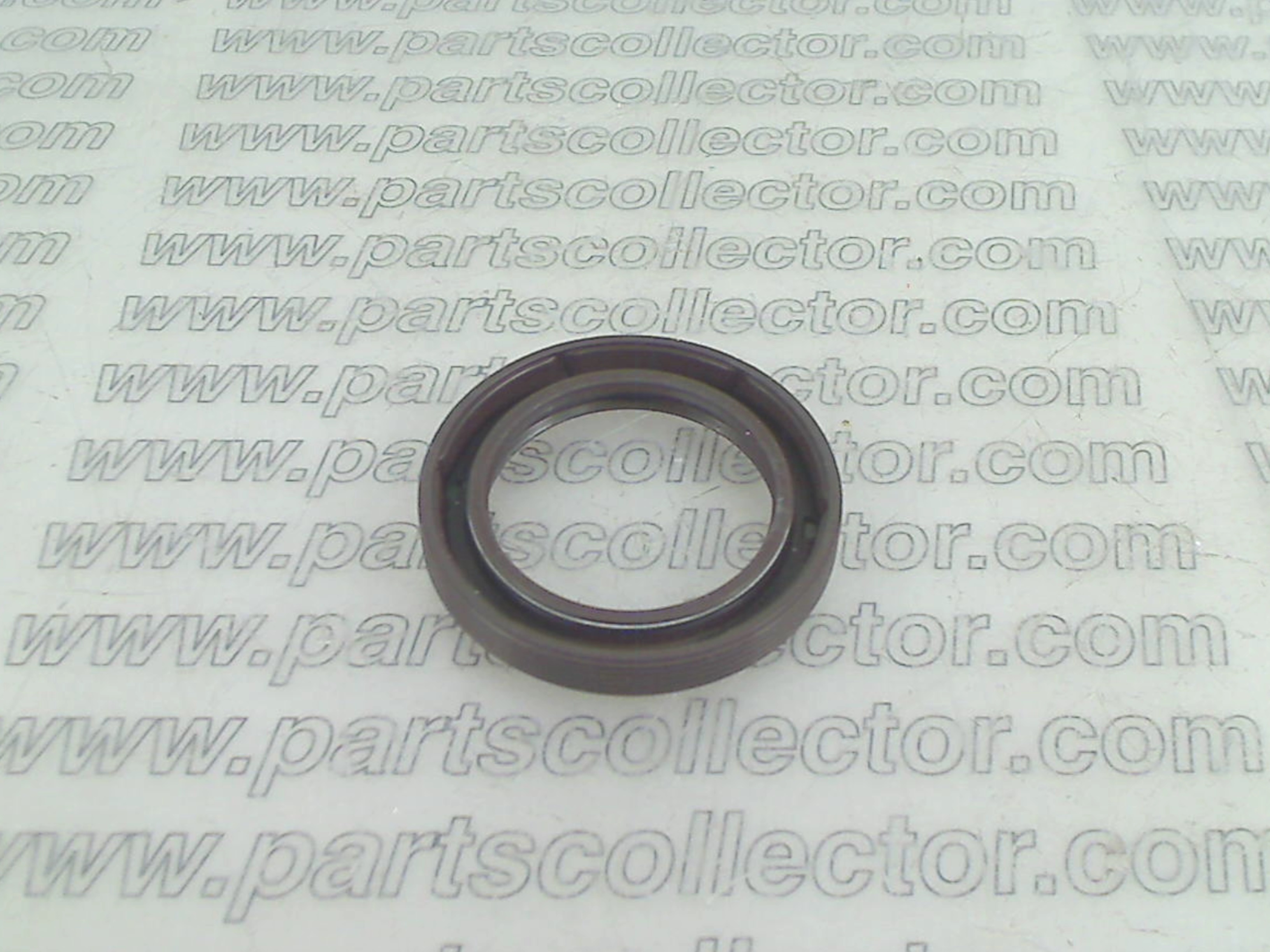 MASERATI 311020368 Engine code 18856 compatible with: MASERATI 3200, MASERATI BITURBO, MASERATI GHIBLI 2.8 V6, MASERATI GHIBLI V6, MASERATI QUATTROPORTE 2.8 V6, MASERATI QUATTROPORTE 3.2 V8, MASERATI SHAMAL - additional view