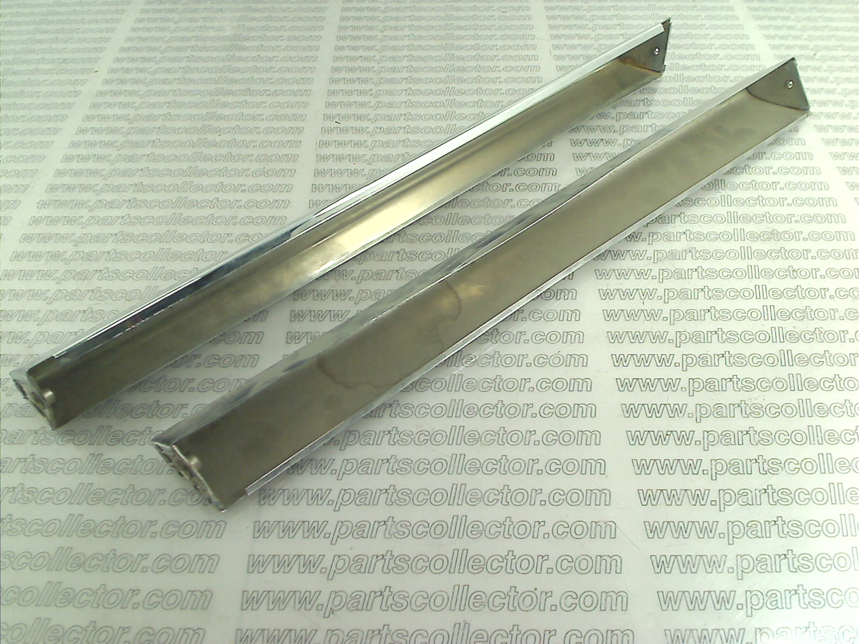 ALFA ROMEO  Car body code 18209 compatible with: ALFA ROMEO GIULIETTA SPIDER 750/101 - detail view