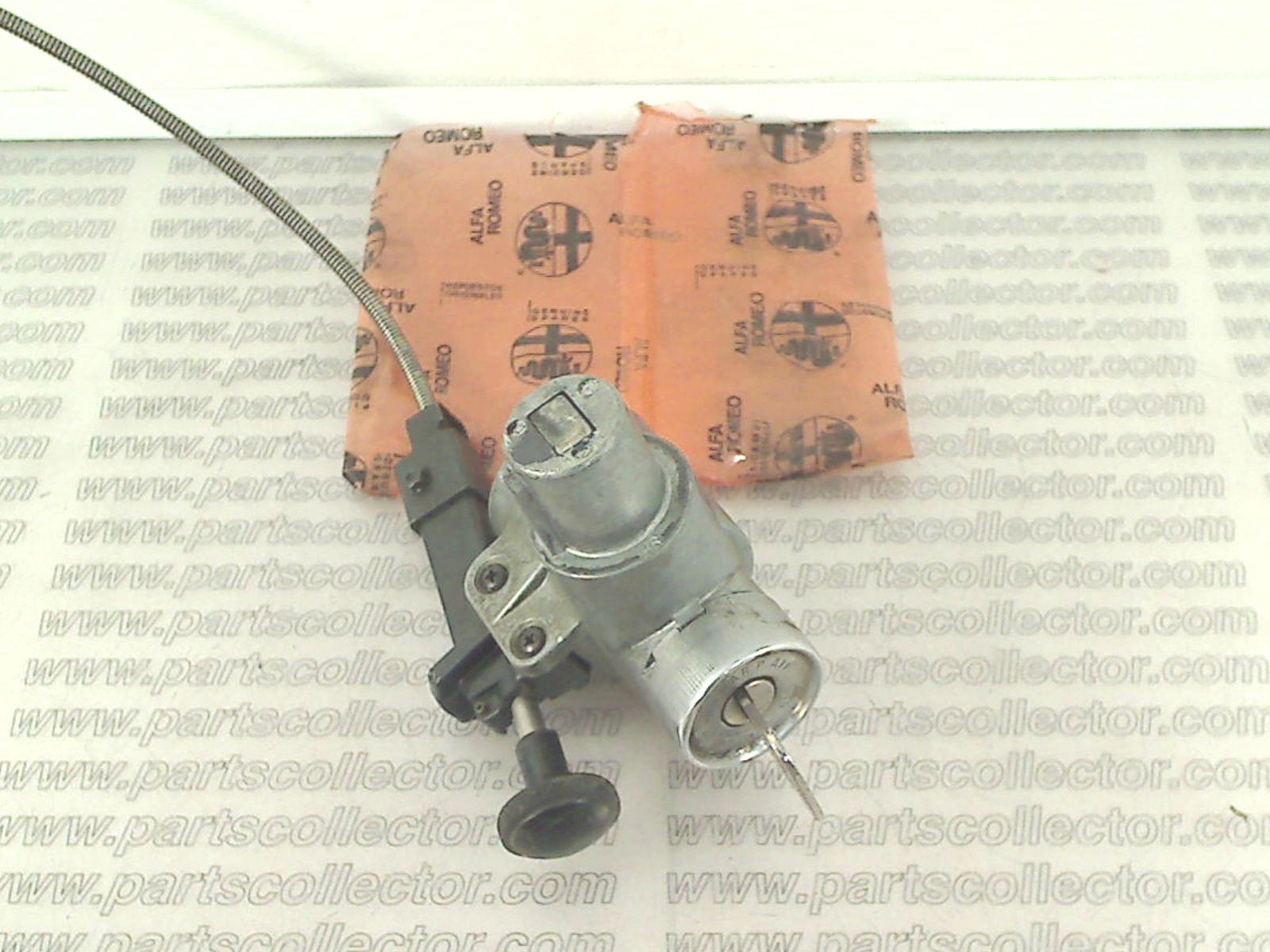 ALFA ROMEO 115.40.23.171.00 Electrical system code 19560 compatible with: ALFA ROMEO GIULIA 105 - detail view