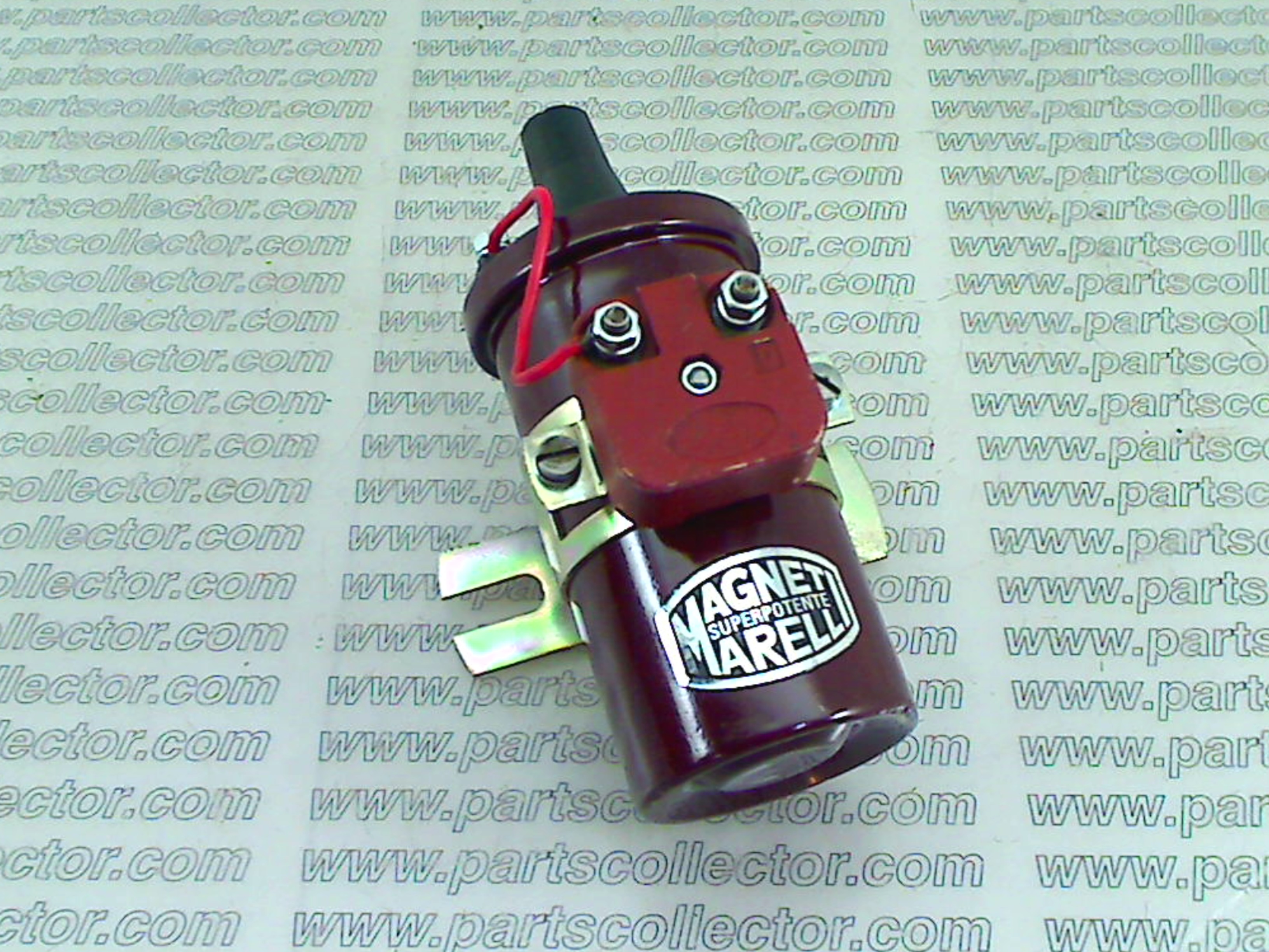 MAGNETI MARELLI 29321 - 100262 - 109584 Ignition code 1369 compatible with: FERRARI 208 GT4, FERRARI 246 DINO, FERRARI 250, FERRARI 275 GTB 2, FERRARI 275 GTS, FERRARI 308 GT4, FERRARI 308 GTB GTS, FERRARI 365 GT 2+2, FERRARI 365 GT4 2+2, FERRARI 365 GTB4 DAYTONA, FERRARI 365 GTC4 , FERRARI 400, LAMBORGHINI LAMBORGHINI, LANCIA LANCIA, MAGNETI MARELLI MAGNETI MARELLI, MASERATI MASERATI - detail view