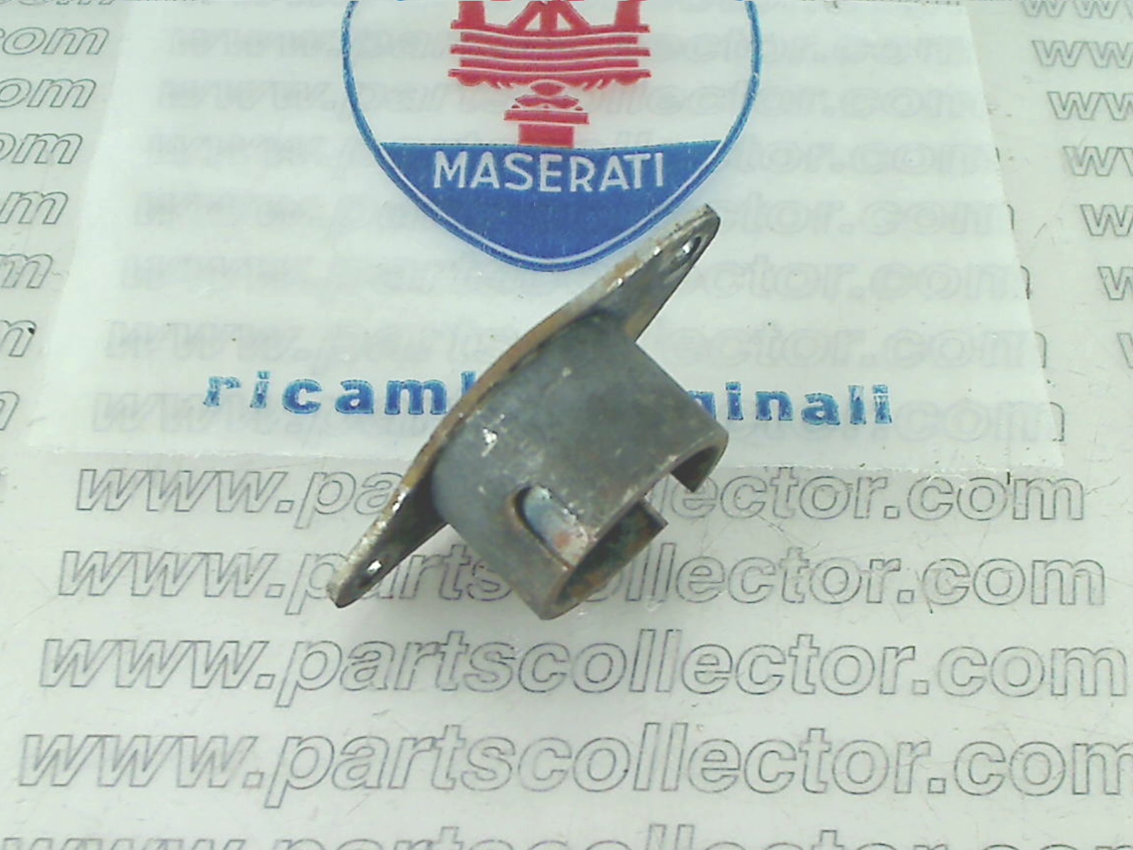 MASERATI 107 GS 55027 Steering and Wheels code 19547 compatible with: MASERATI GHIBLI AM115, MASERATI MEXICO AM112, MASERATI MISTRAL AM109, MASERATI QUATTROPORTE AM107 - additional view