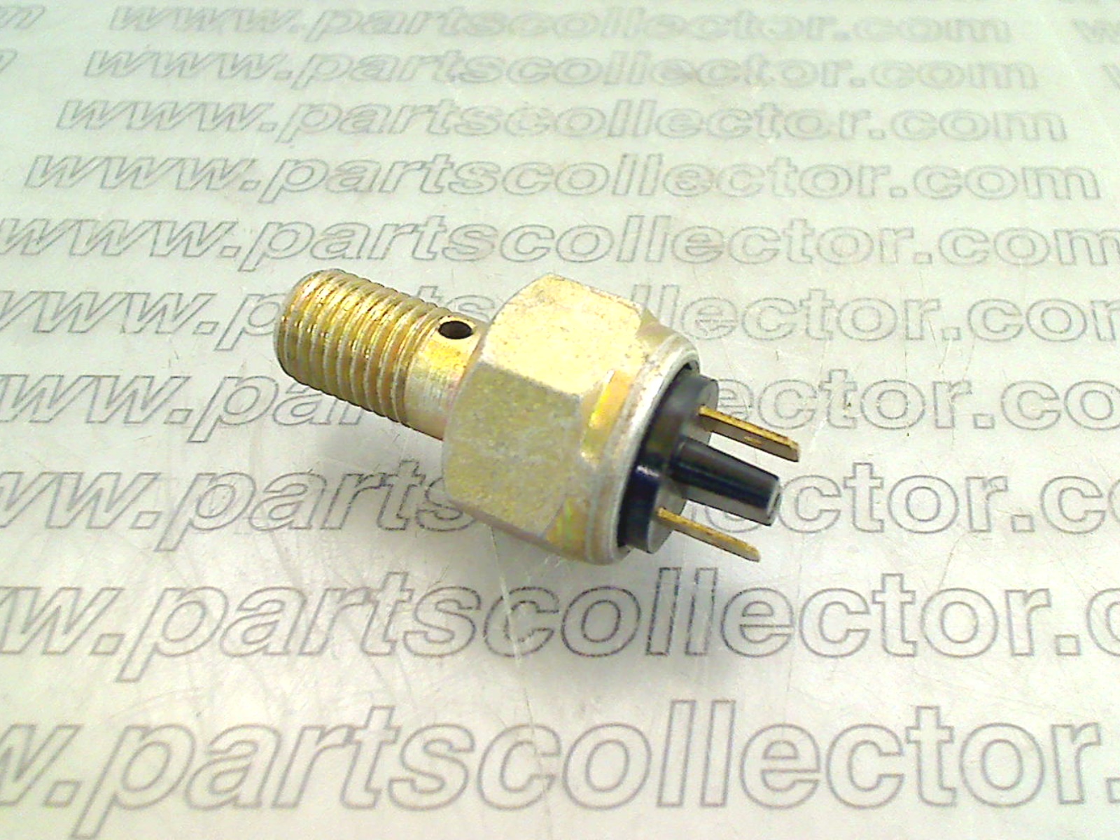 323042 Electrical system code 14372 - additional view