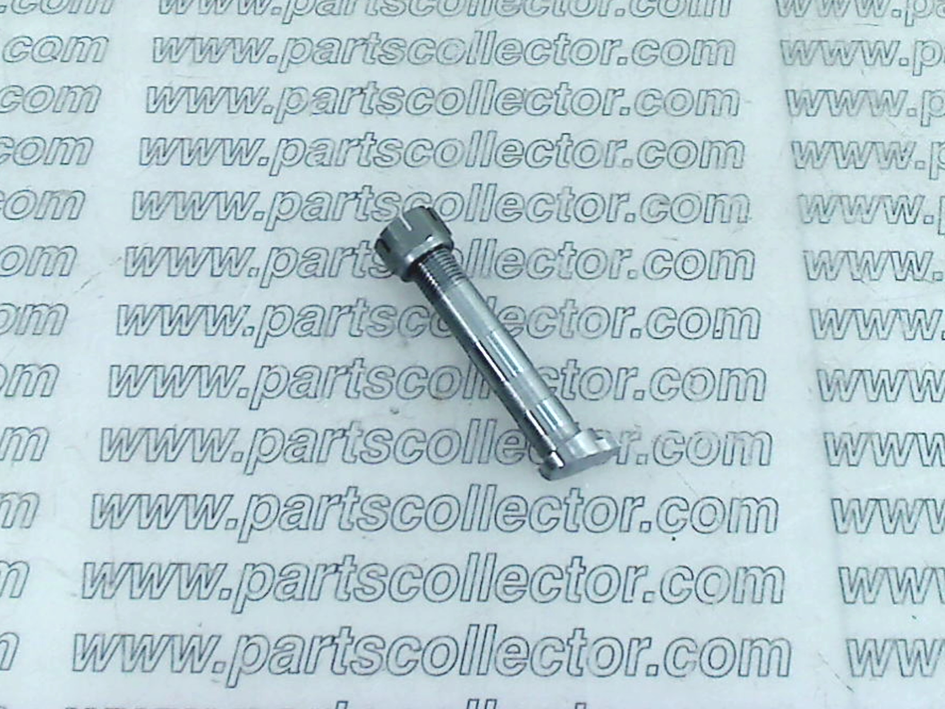 FERRARI 14803  + 14795  (SUPERSEDED 104011) Engine code 18820 compatible with: FERRARI 250 GTE, FERRARI 330 GT 2+2, FERRARI 330 GTC - additional view