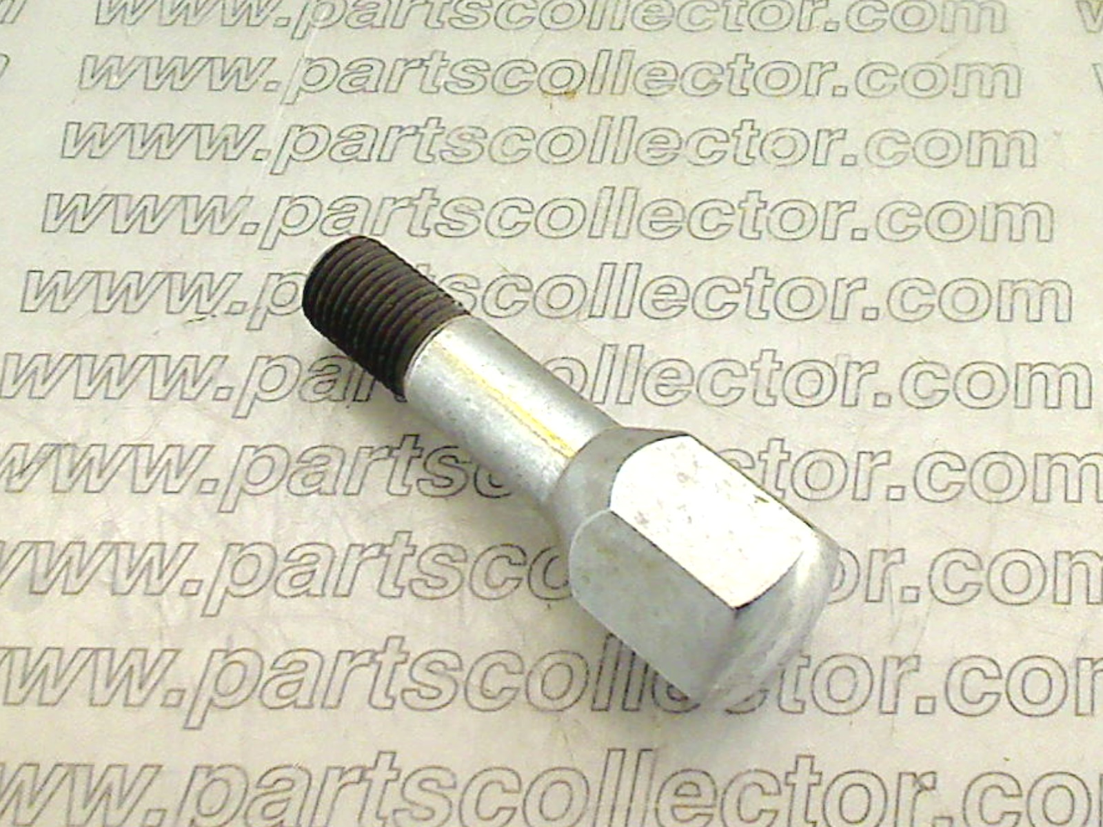 FERRARI 108842 Steering and Wheels code 13546 compatible with: FERRARI 208, FERRARI 308, FERRARI 308 4V, FERRARI 308 GT4, FERRARI 308 GTB GTS - additional view