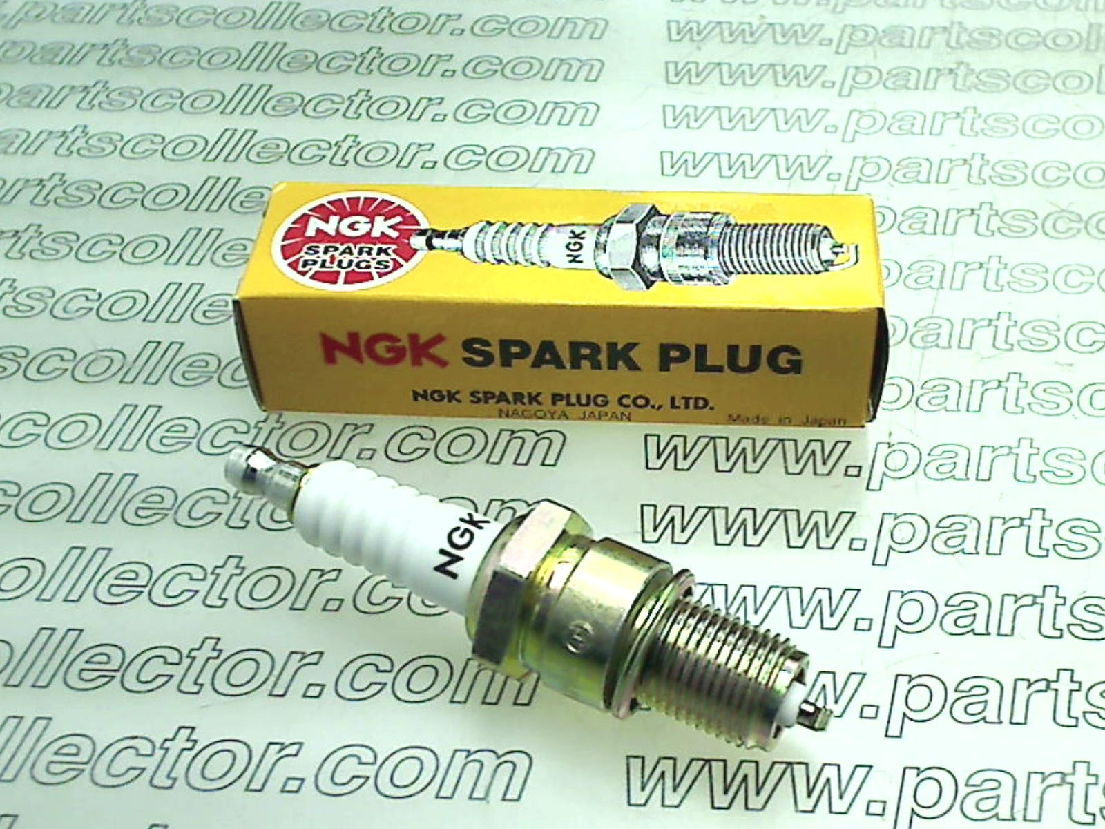 NGK BP7ES Ignition code 11466 compatible with: ALFA ROMEO 1300-1600-1750-2000 GT /BERTONE, ALFA ROMEO 1750-2000 BN / 105, ALFA ROMEO DUETTO SPIDER 105, ALFA ROMEO GIULIA 1300  105, ALFA ROMEO GIULIA 1600 105, ALFA ROMEO GIULIA SUPER  105, ALFA ROMEO GIULIETTA 750/101, ALFA ROMEO GIULIETTA SPIDER 750/101, ALFA ROMEO GIULIETTA SPRINT 750/101, ALFA ROMEO GIULIETTA SPRINT VELOCE 750/101, ALFA ROMEO MONTREAL