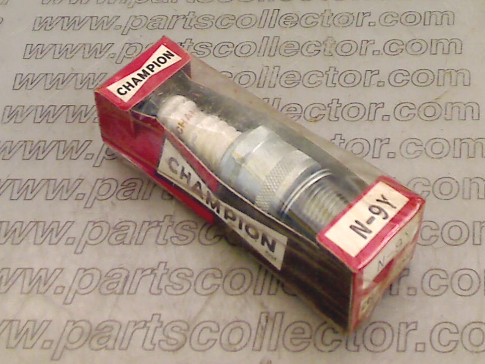 CHAMPION N9Y Ignition code 13294 compatible with: ALFA ROMEO GIULIETTA TI 101, CHAMPION CHAMPION, FIAT 124, FIAT 124 SPIDER, FIAT 125, MASERATI BORA AM117, MASERATI KHAMSIN AM120, MASERATI KYALAMI AM129, MASERATI MERAK AM122, MASERATI QUATTROPORTE AM107