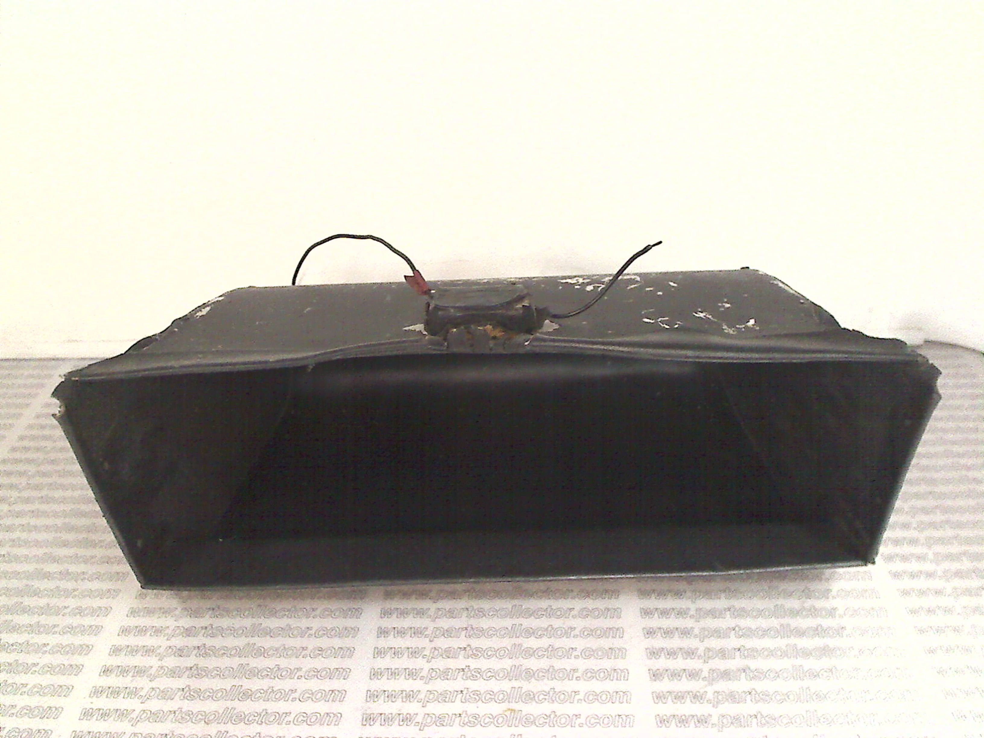 FERRARI 2467609800     246-76-098-00 Car body code 18083 compatible with: FERRARI 365 GTC - additional view