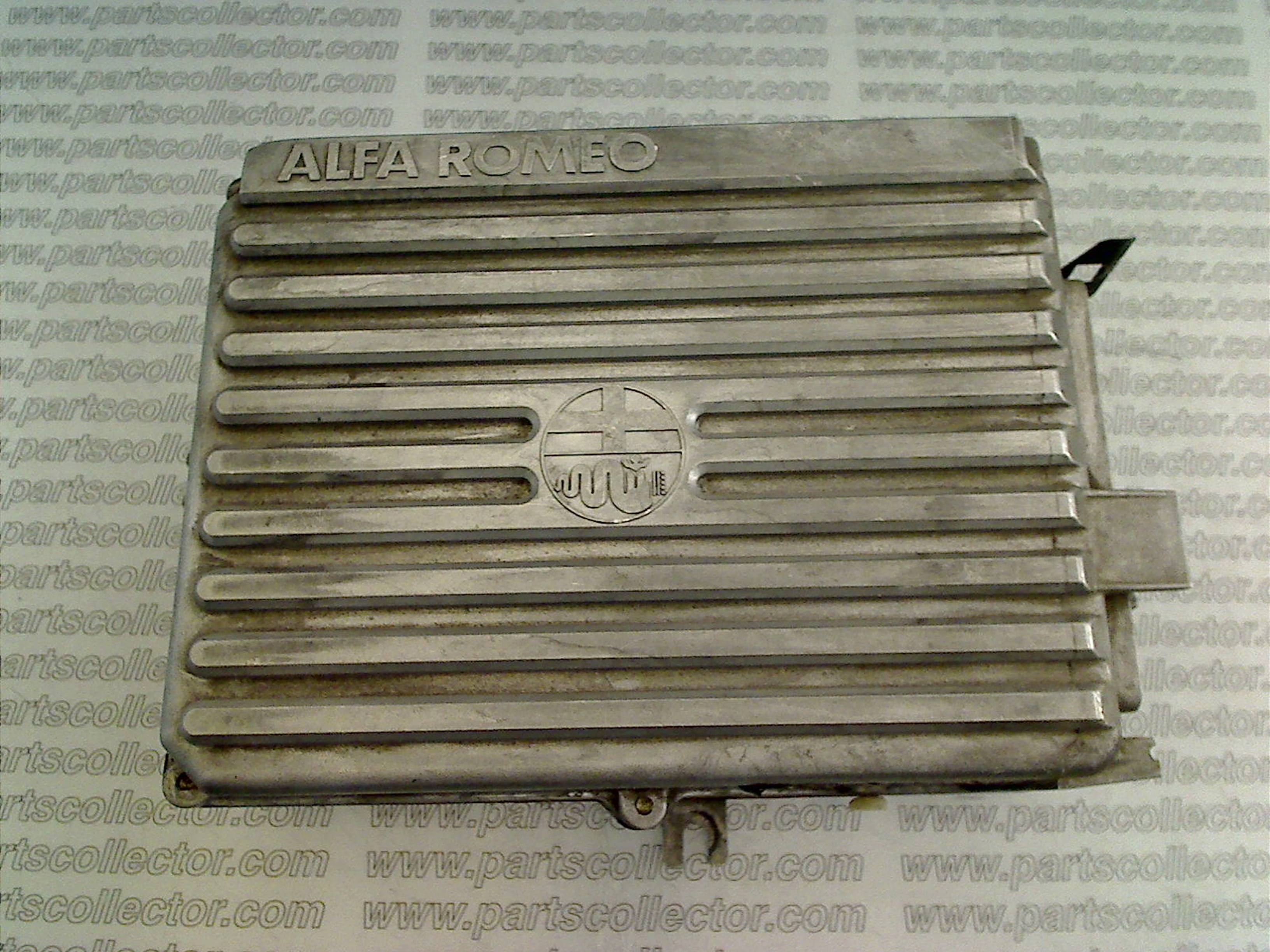 ALFA ROMEO 162.10.11.042.00 Ignition code 15189 compatible with: ALFA ROMEO 90
