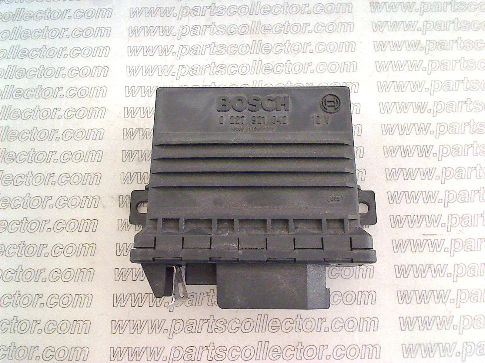 BOSCH 0 227 921 042 Ignition code 13629 compatible with: ALFA ROMEO 33
