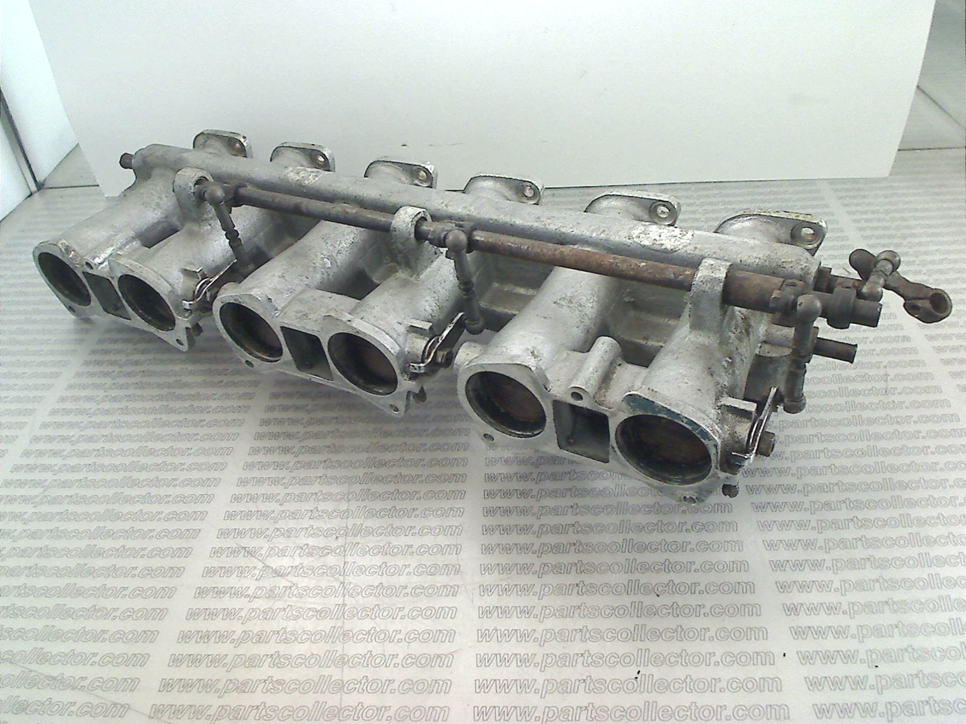MASERATI  Fuel system - Exhaust code 14653 compatible with: MASERATI 3500 AM101