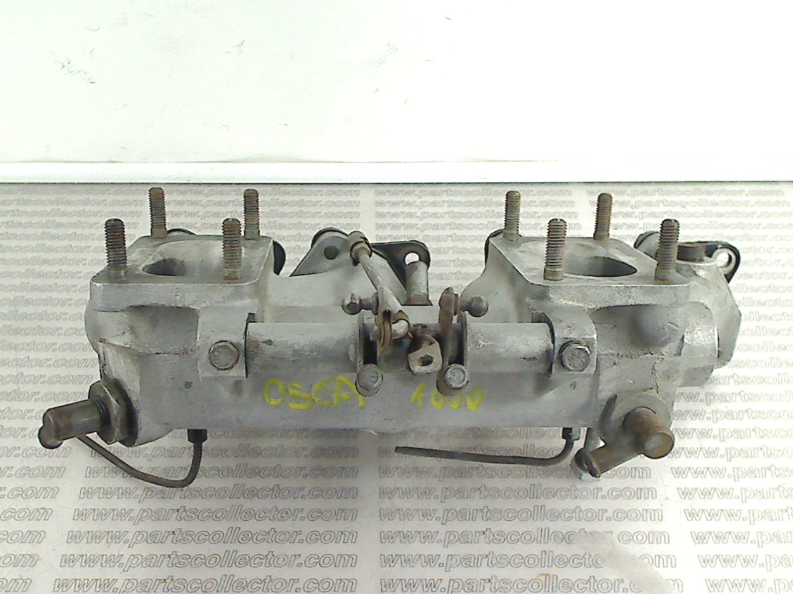 FIAT  Fuel system - Exhaust code 19398 compatible with: FIAT 1600S - detail view