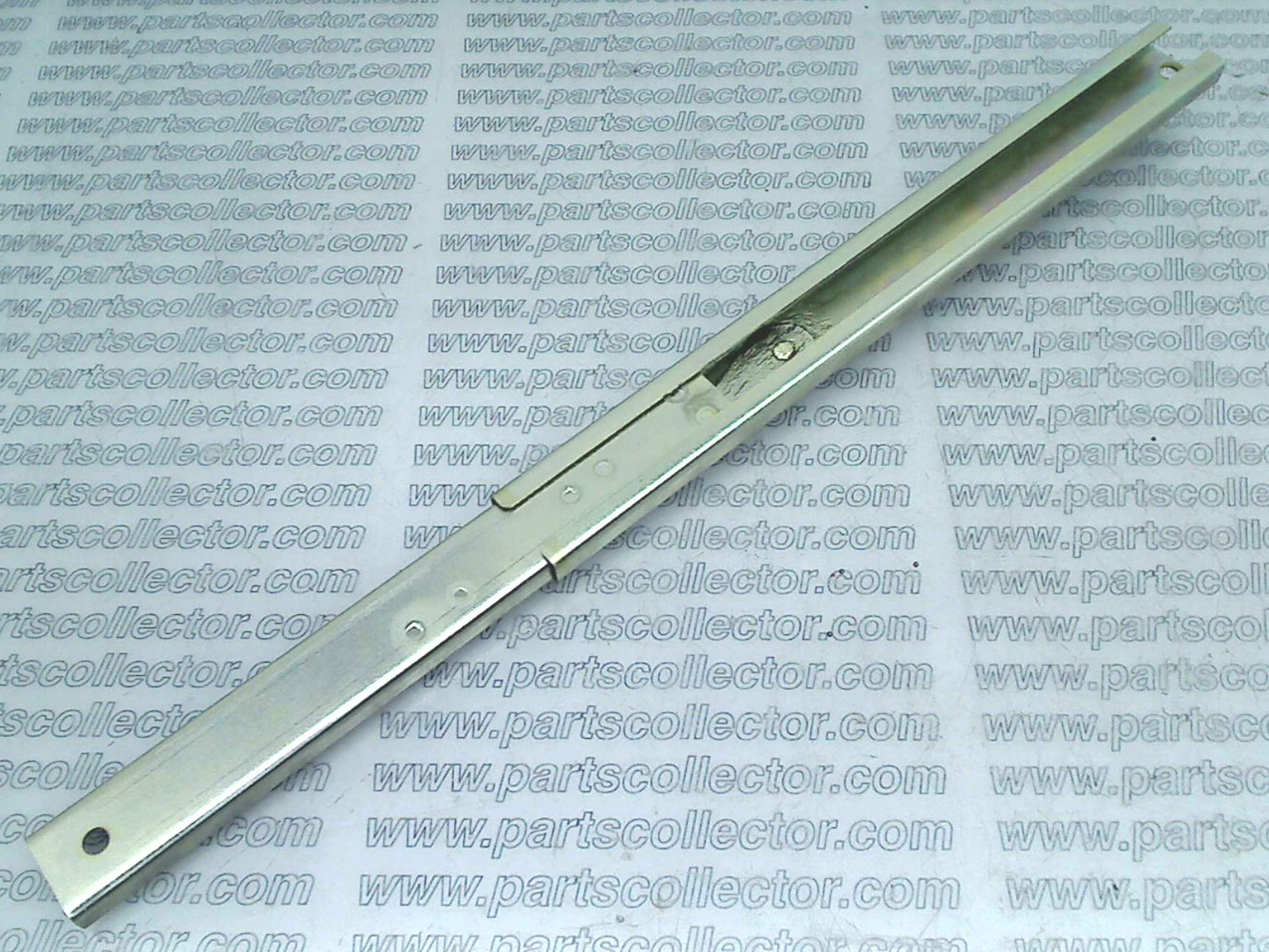 MASERATI BM 56532 Car body code 2258 compatible with: MASERATI GHIBLI AM115, MASERATI MISTRAL AM109 - additional view