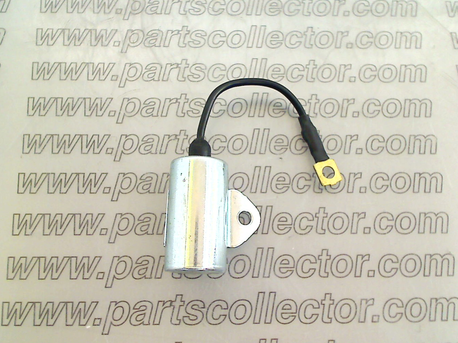 MAGNETI MARELLI CE29T - 56181116 Ignition code 11879 compatible with: ALFA ROMEO MONTREAL, FERRARI 206 DINO, FERRARI 246 DINO, FERRARI 250 GTE, FERRARI 250 LM Le Mans, FERRARI 275 GTB 2, FERRARI 275 GTS, FERRARI 308, FERRARI 308 GT4, FERRARI 308 GTB GTS, FERRARI 330 GTC, FERRARI 365 GT4 2+2, FERRARI 365 GTC, FERRARI 365 GTC4 , FERRARI 400, FERRARI 500 SUPERFAST, FIAT DINO 2400, LAMBORGHINI COUNTACH LP400, LAMBORGHINI ESPADA, LAMBORGHINI MIURA