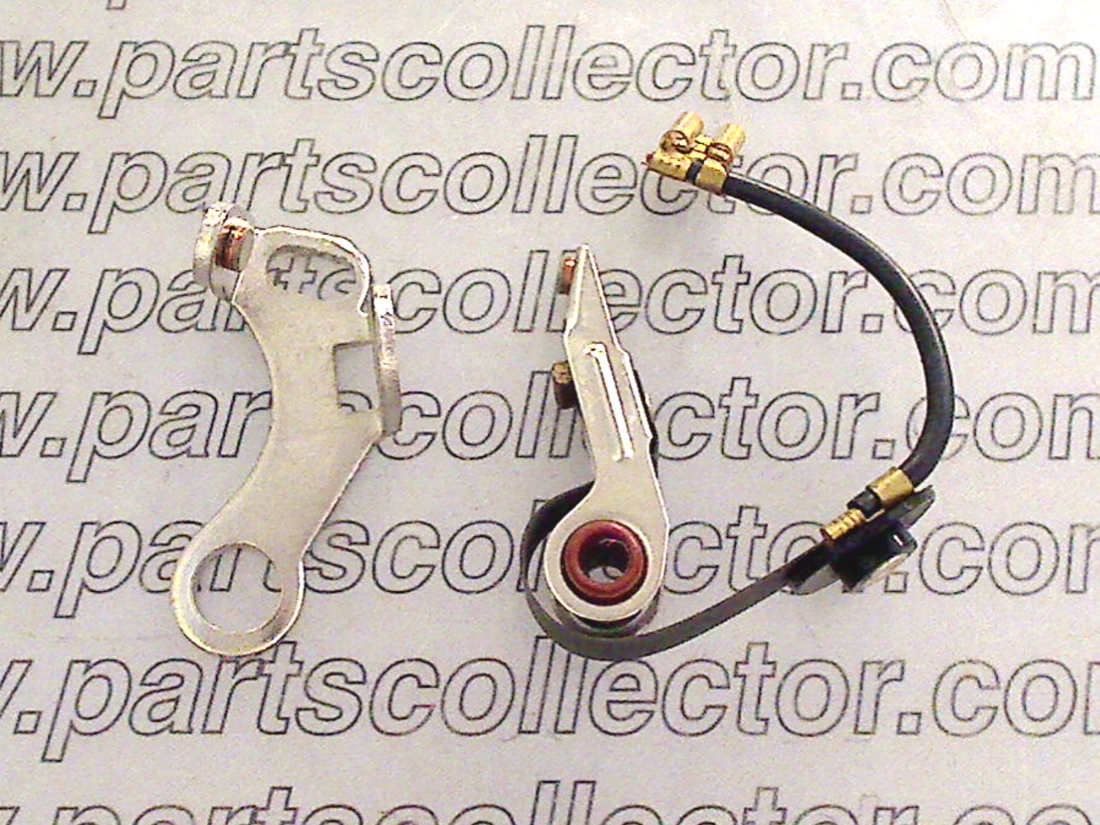 BOSCH 1237013040 Ignition code 11082 compatible with: OTHERS FORD, OTHERS OTHERS