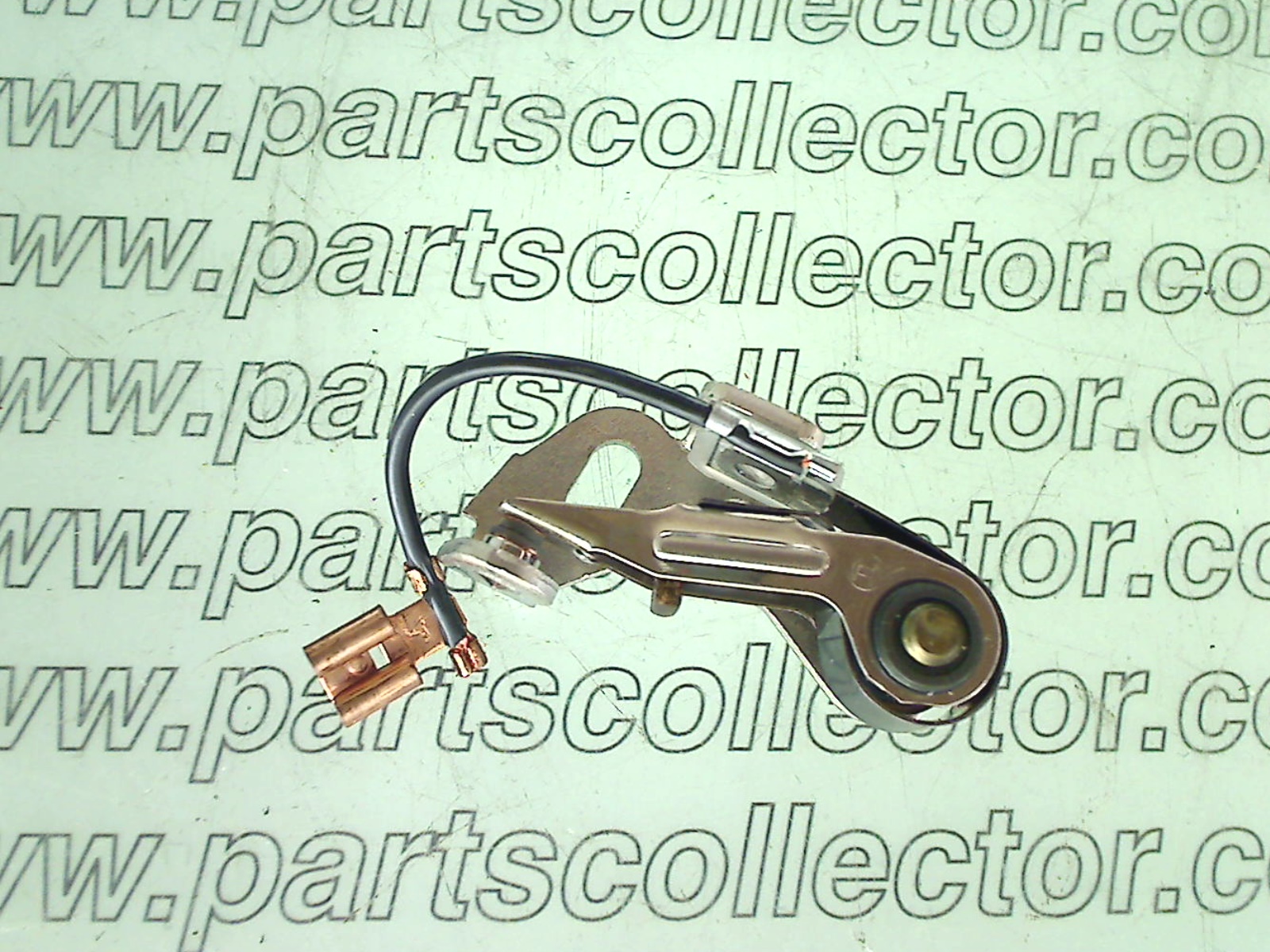 BOSCH 1237013044 Ignition code 11613 compatible with: ALFA ROMEO 1300-1600-1750-2000 GT /BERTONE, ALFA ROMEO GIULIA 105, ALFA ROMEO GTV4 2.0  116, LANCIA 2000, LANCIA FULVIA