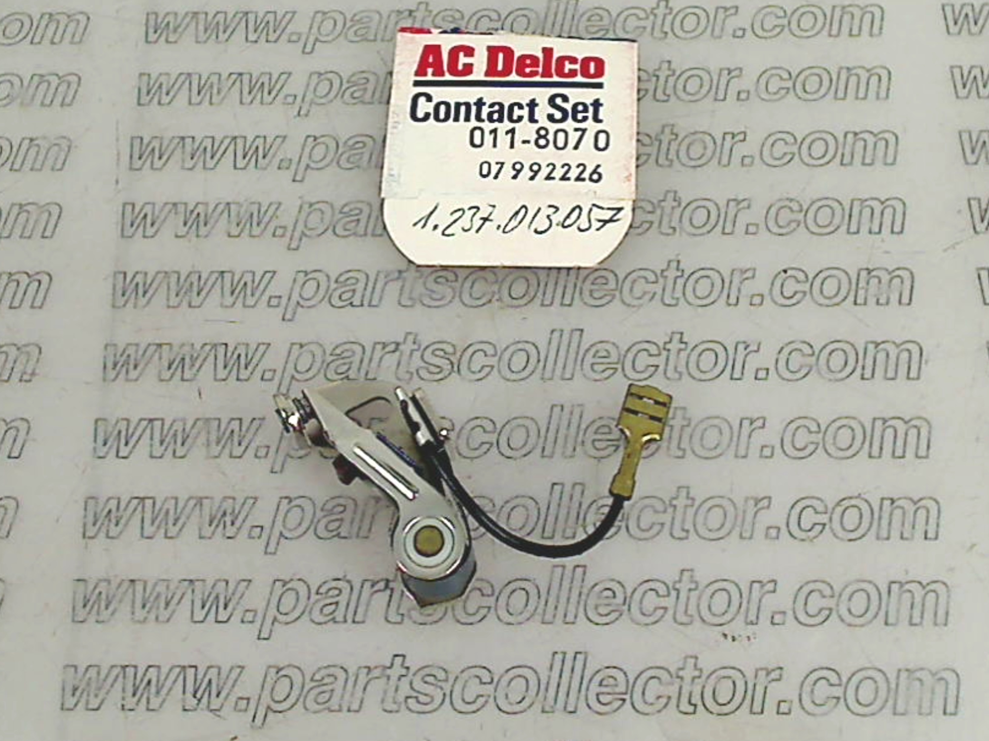 BOSCH 1.237.013.057 Ignition code 18924 compatible with: BOSCH BOSCH, VOLKSWAGEN VOLKSWAGEN