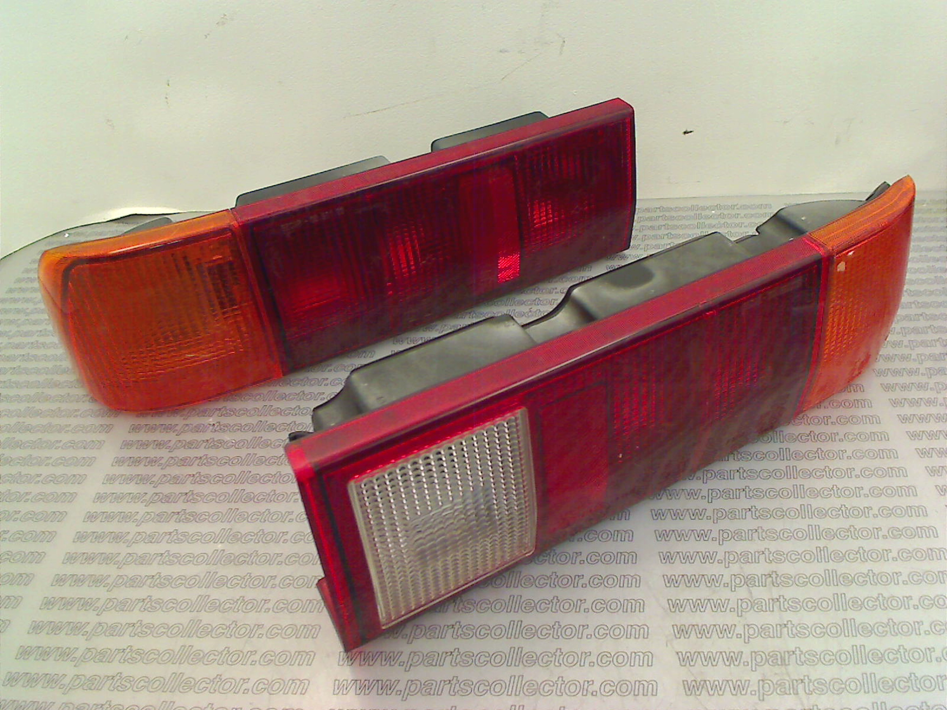 GECAR 03.681.01 - 03.681.06 - 03.681.1 - 03.682.00 Lighting system code 7830 compatible with: INNOCENTI MINI