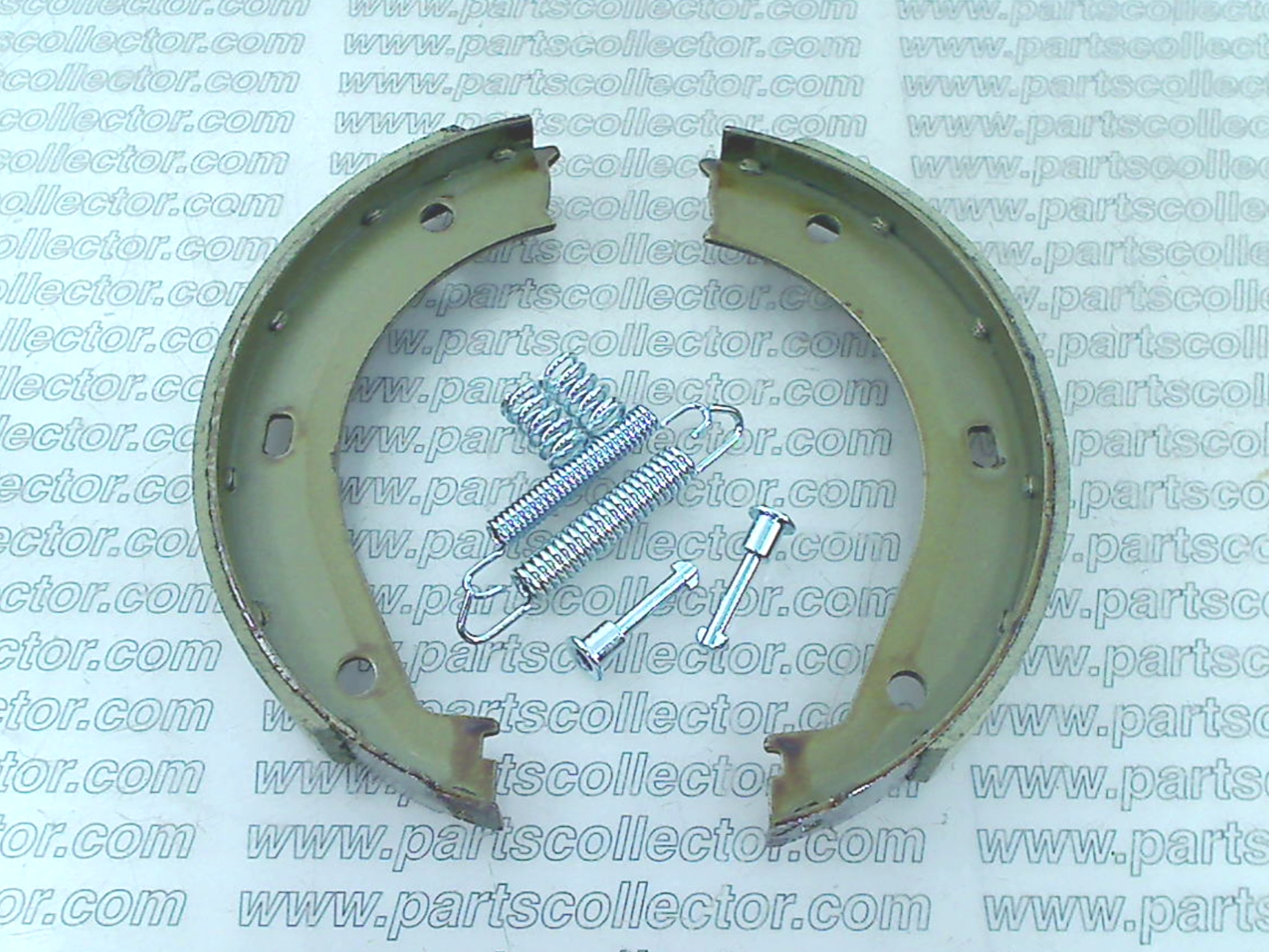 FERRARI 95690840 - 680509 - 101270 - 134847 Brake system code 11276 compatible with: FERRARI 208 TURBO, FERRARI 288 GTO, FERRARI 328, FERRARI 348, FERRARI 365 GT4 2+2, FERRARI 365 GT4 BB, FERRARI 365 GTB4 DAYTONA, FERRARI 365 GTC4 , FERRARI 400, FERRARI 412, FERRARI 512BB, FERRARI 512BBi, FERRARI MONDIAL, FERRARI MONDIAL T, FERRARI TESTAROSSA - additional view