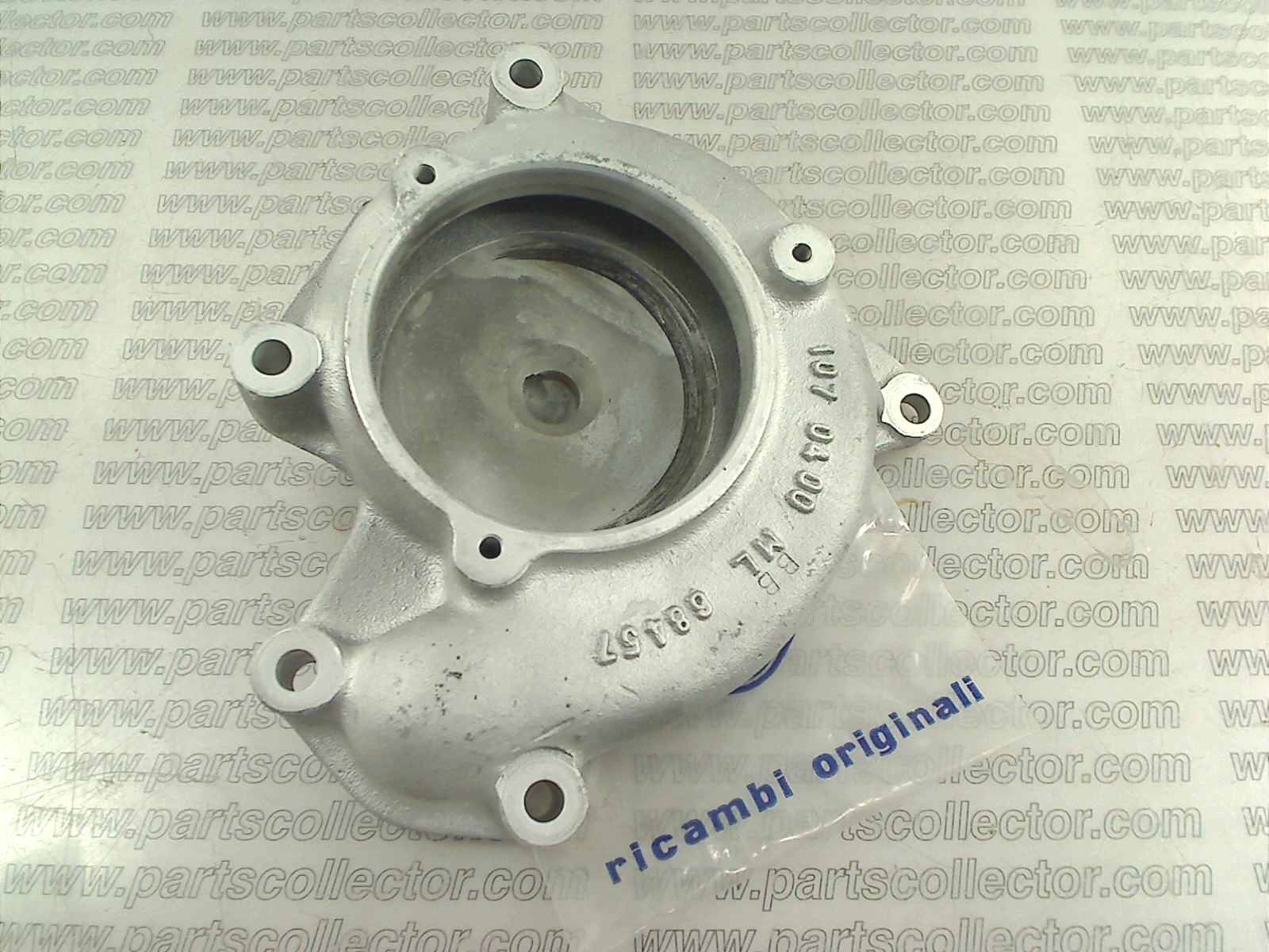 MASERATI 107 04 00 ML 68457 Engine code 18972 compatible with: MASERATI BORA AM117 - detail view