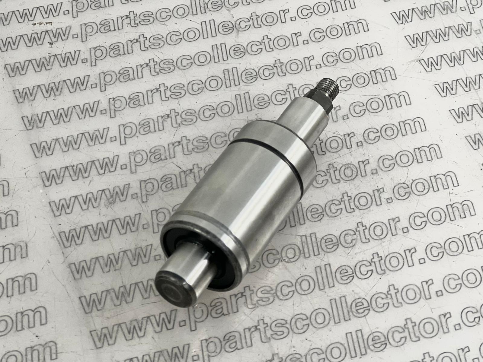 LANCIA  Engine code 19383 compatible with: LANCIA THEMA FERRARI 8.32 - detail view