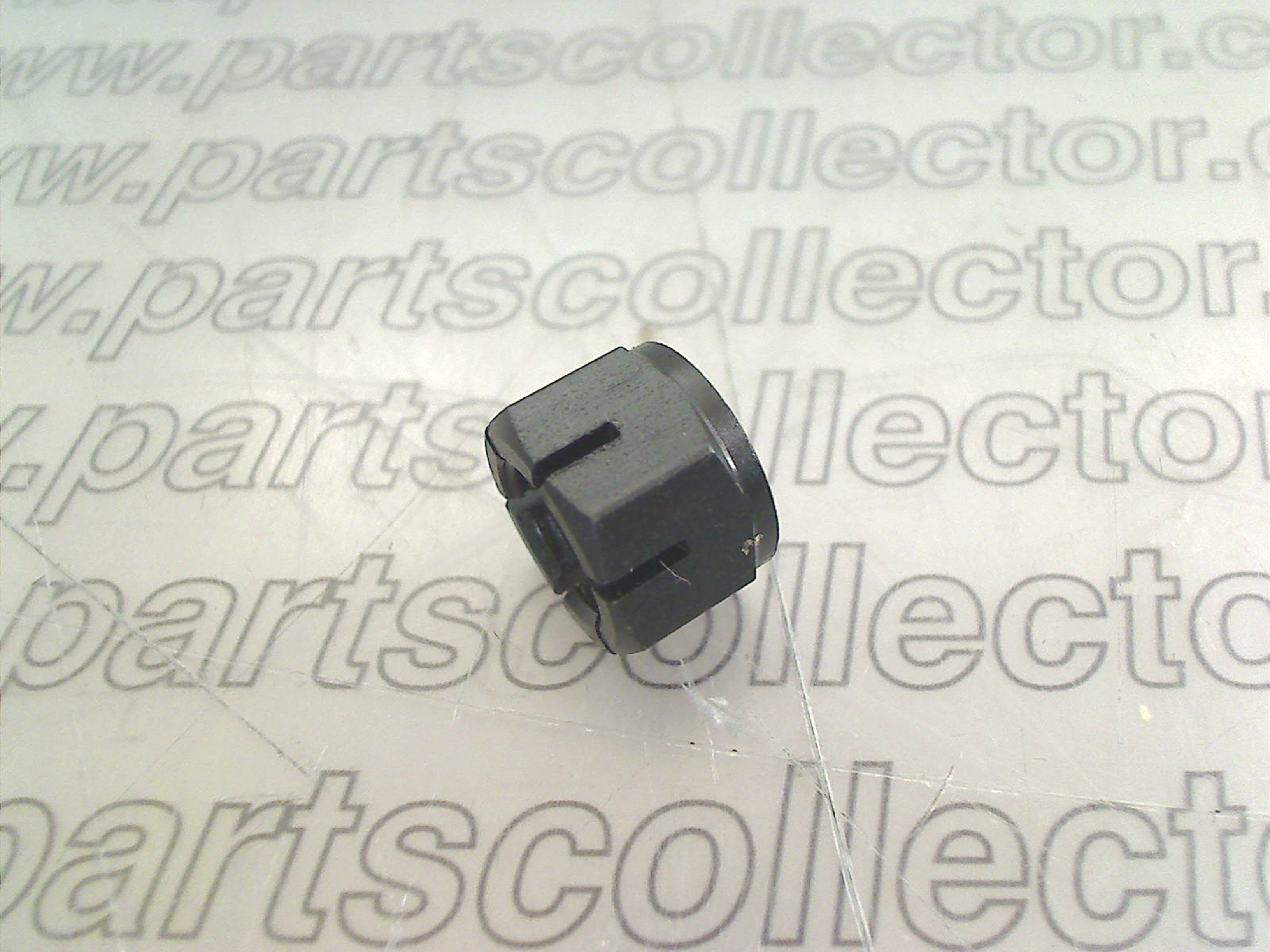 FERRARI 104011 Engine code 6170 compatible with: FERRARI 246 DINO, FERRARI 250, FERRARI 250 GTE, FERRARI 330, FERRARI 365 GT 2+2, FERRARI 365 GT4 2+2, FERRARI 365 GT4 BB, FERRARI 365 GTB4 DAYTONA, FERRARI 365 GTC4 , FIAT DINO 2400