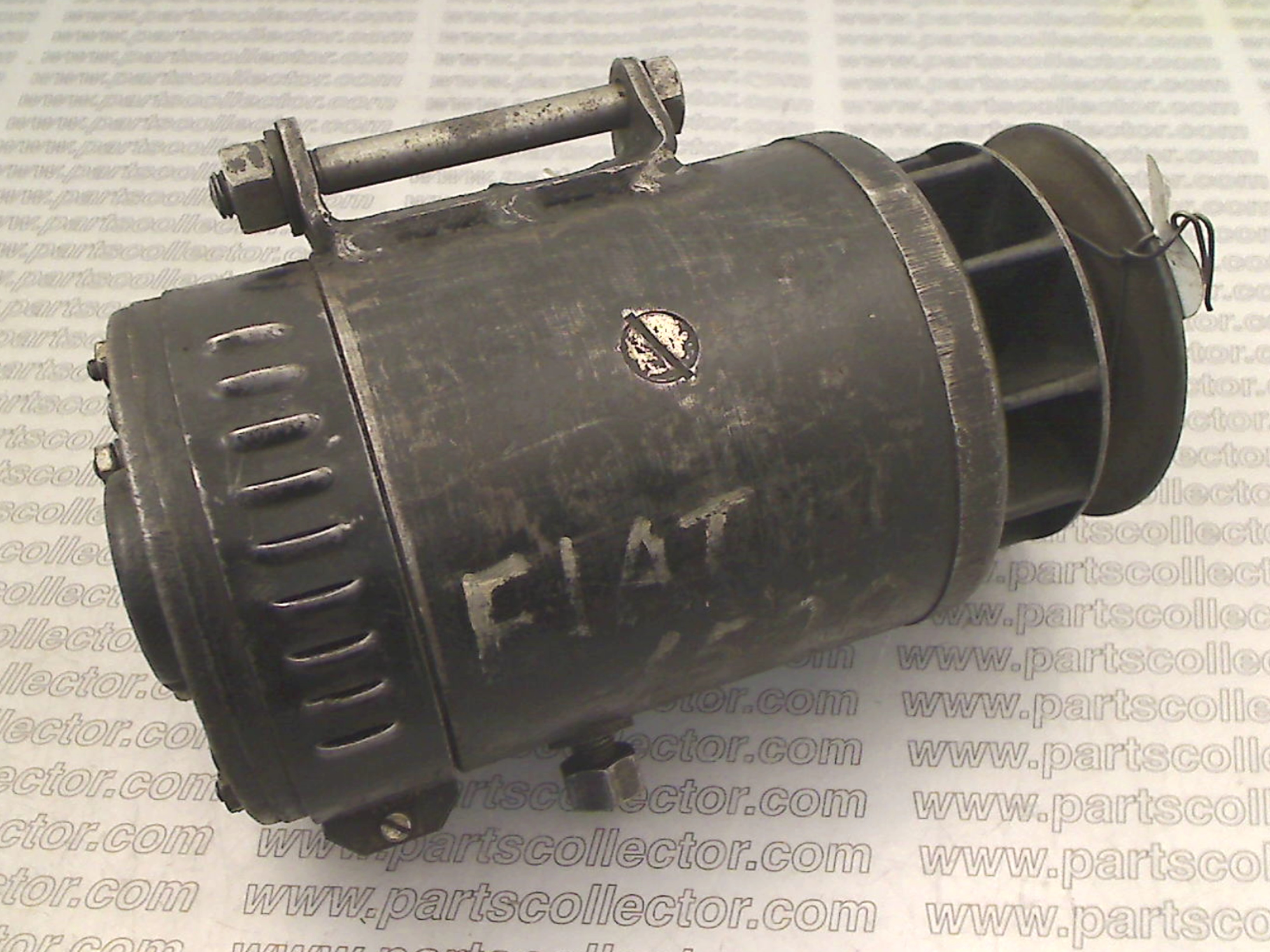 FIAT  Electrical system code 17669 compatible with: FIAT 1500, FIAT 1500 6C - detail view