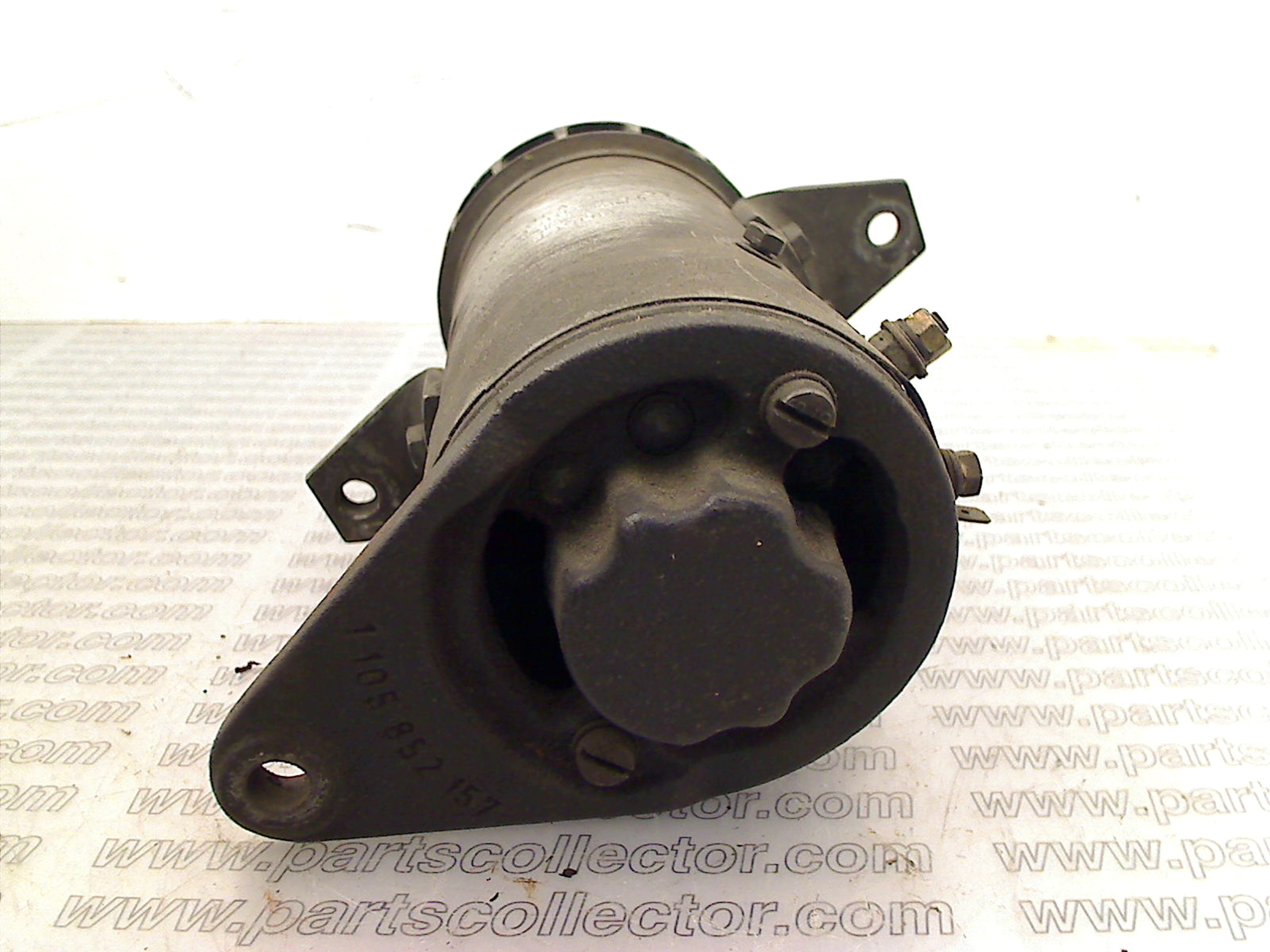 BOSCH 0101206072 EG 14V30A30 Electrical system code 17757 compatible with: BOSCH BOSCH, LANCIA FULVIA 2C - detail view