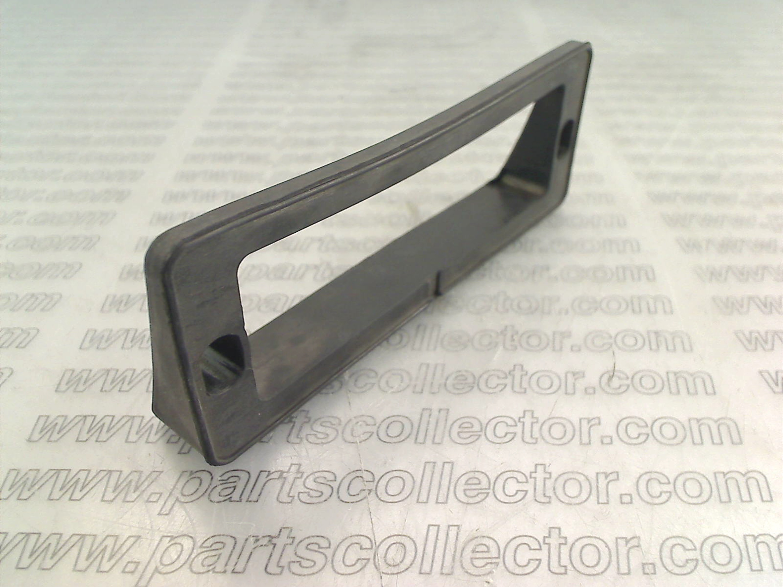 Lighting system code 14625 compatible with: ALFA ROMEO 1300-1600-1750-2000 GT /BERTONE, ALFA ROMEO 2600 BN - SPIDER - SPRINT 106.00/01/02, FERRARI 365 GTB4 DAYTONA, FERRARI 365 GTC4 
