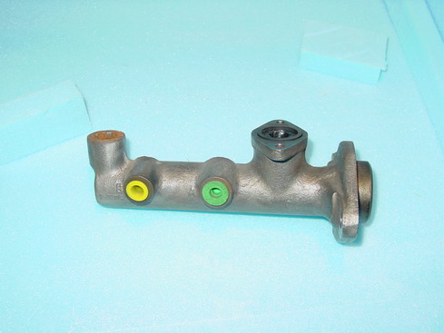 BENDIX  Brake system code 271 compatible with: LAMBORGHINI 350GT, LAMBORGHINI 400GT, LAMBORGHINI ISLERO, MASERATI MISTRAL AM109