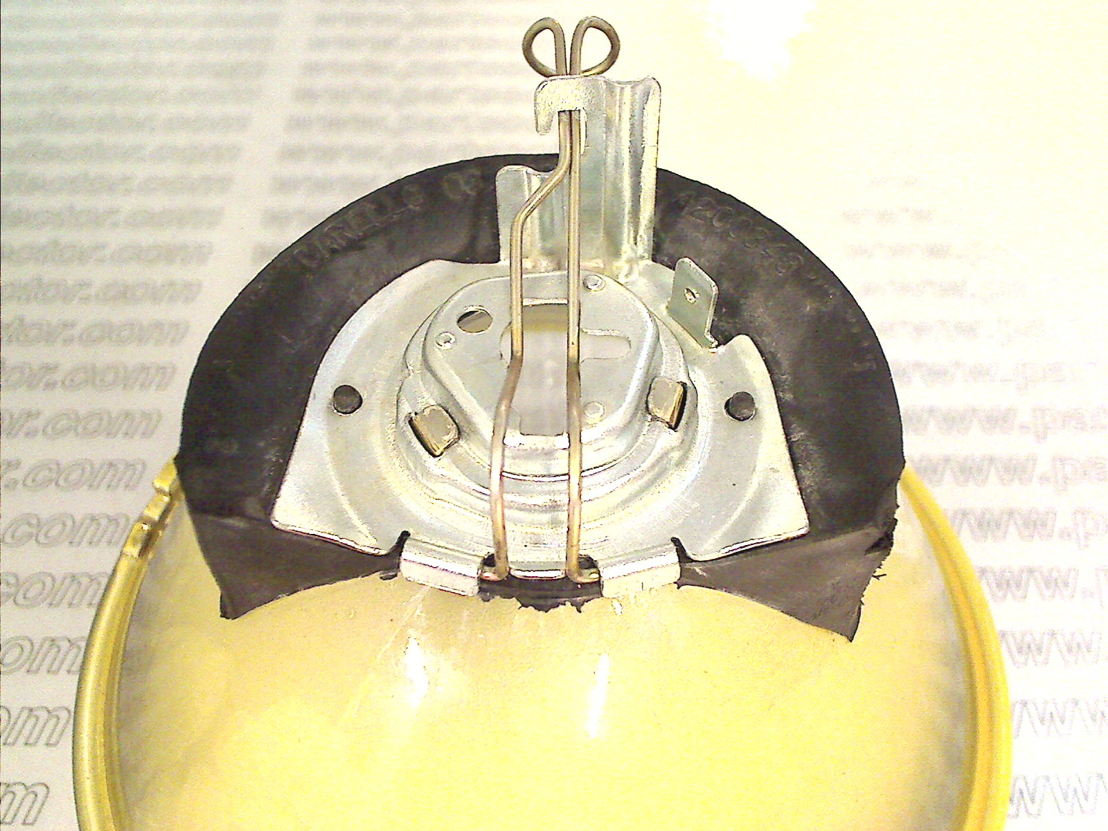 CARELLO 03.245.816 Lighting system code 220 compatible with: ALFA ROMEO 1750-2000 BN / 105, CARELLO CARELLO, FERRARI 365 GT4 BB, FERRARI 400, FERRARI 412, FERRARI 512BB, FERRARI 512BBi, FIAT DINO 2400, LAMBORGHINI 350GT, LAMBORGHINI 400GT, LAMBORGHINI COUNTACH 5000, LAMBORGHINI COUNTACH LP400, LAMBORGHINI ESPADA, LAMBORGHINI ISLERO, LAMBORGHINI ISLERO, LAMBORGHINI JARAMA, MASERATI GHIBLI AM115, MASERATI INDY AM116, MASERATI KYALAMI AM129, MASERATI MEXICO AM112 - additional view