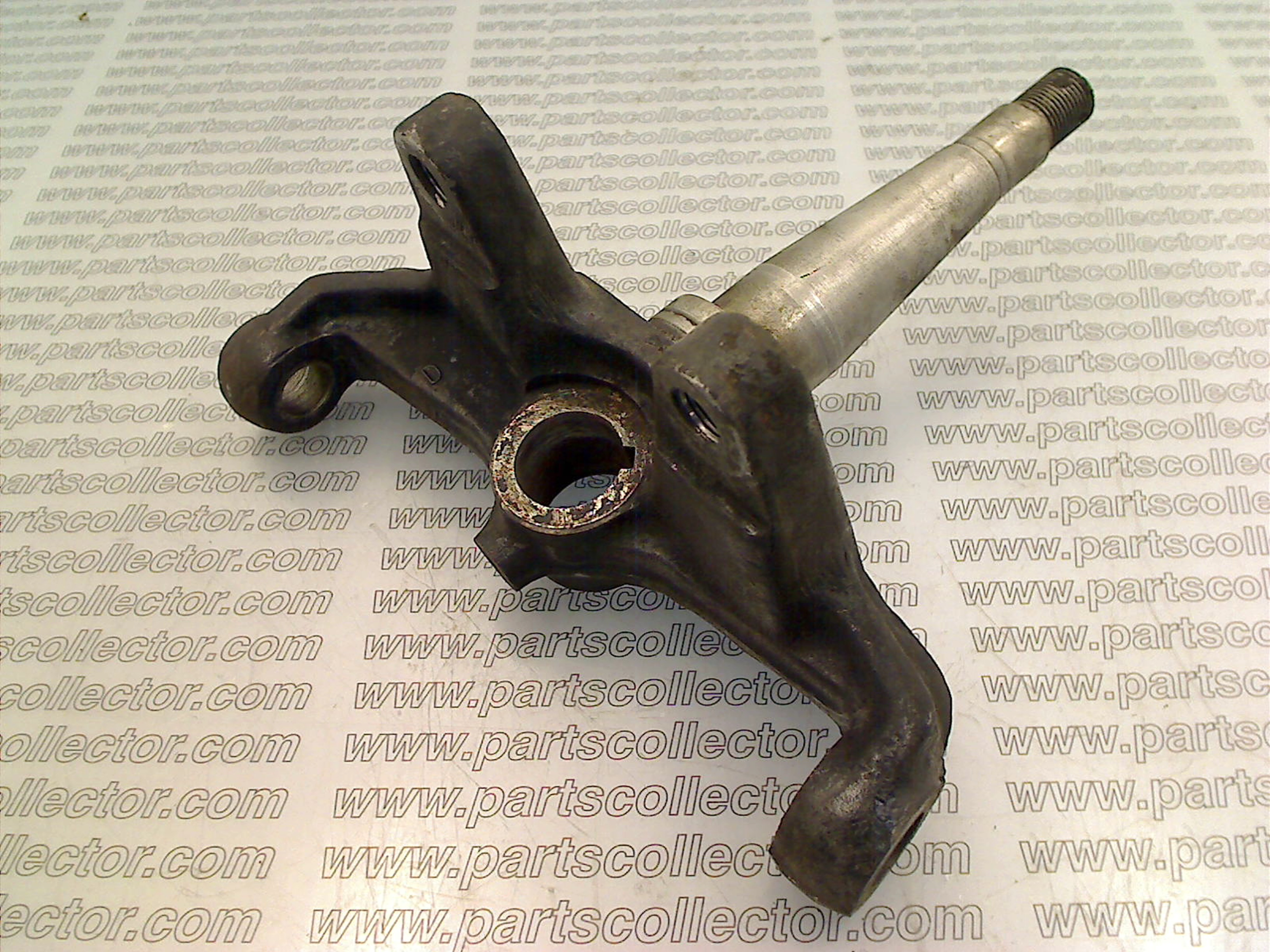 FERRARI 641188 Steering and Wheels code 17365 compatible with: FERRARI 365 GTC4  - additional view