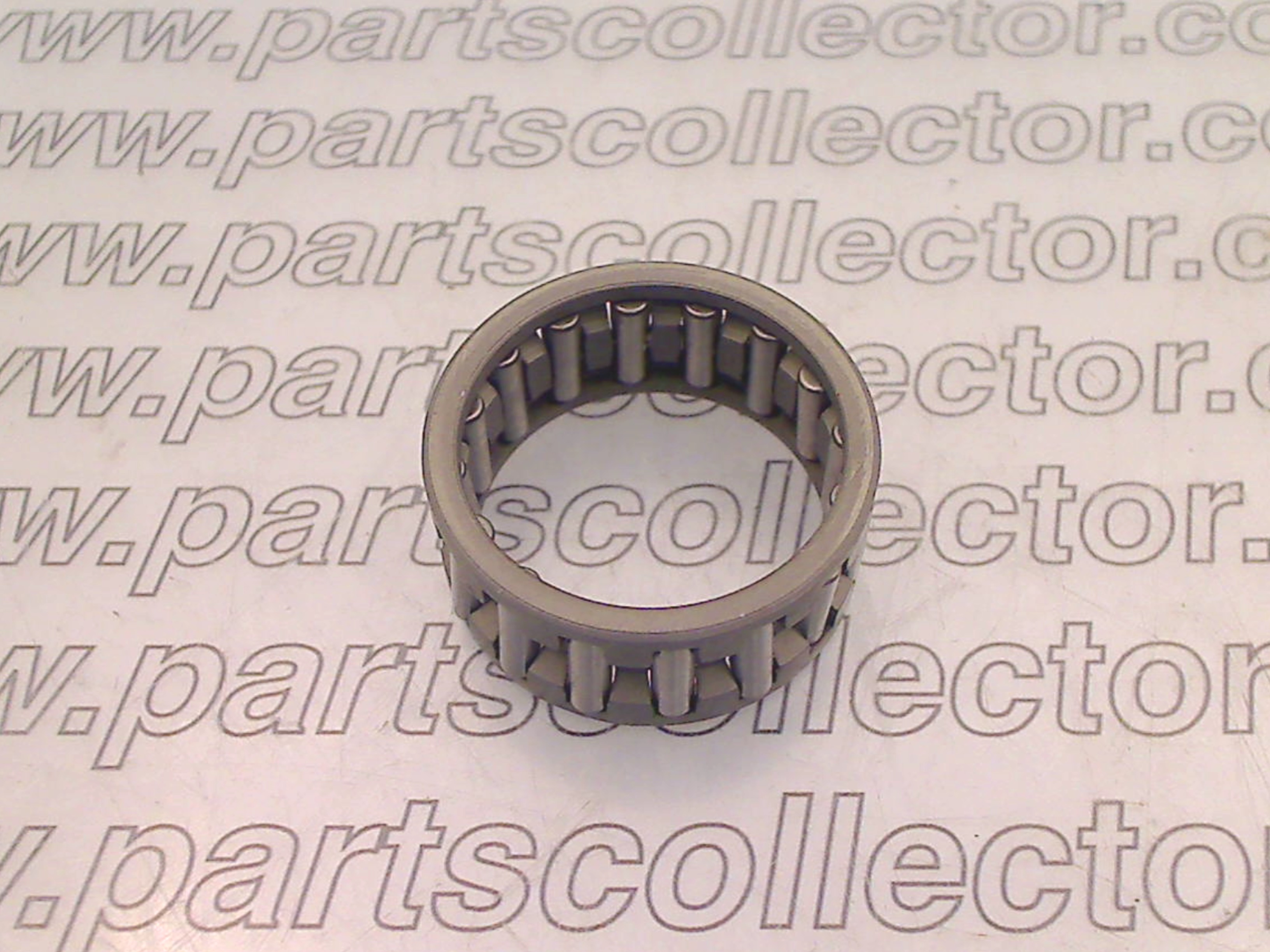 FERRARI 22957 Engine code 17045 compatible with: FERRARI 275 GTB 2, FERRARI 275 GTB 4, FERRARI 275 GTS, FERRARI 365 GTB4 DAYTONA