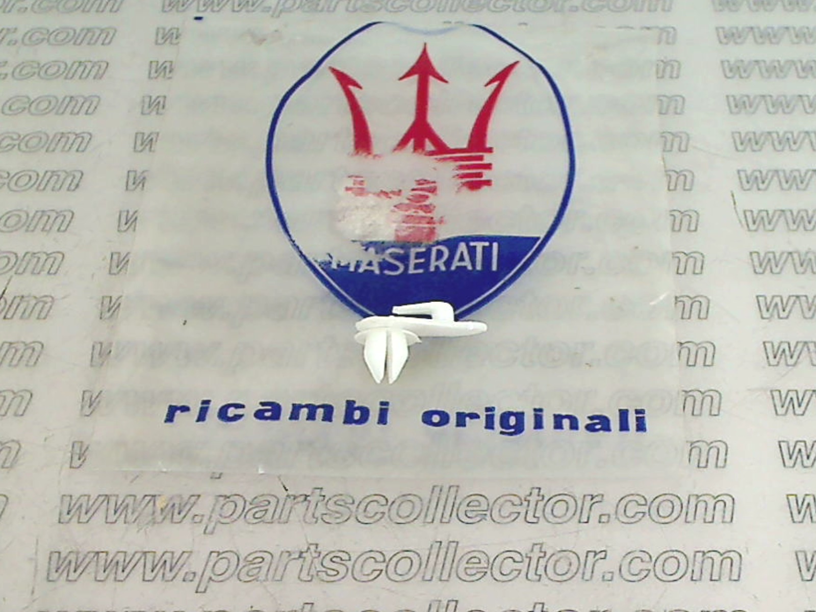 MASERATI GRF 75601 Car body code 19351 compatible with: MASERATI BORA AM117, MASERATI MERAK AM122, MASERATI MERAK SS AM122A - additional view