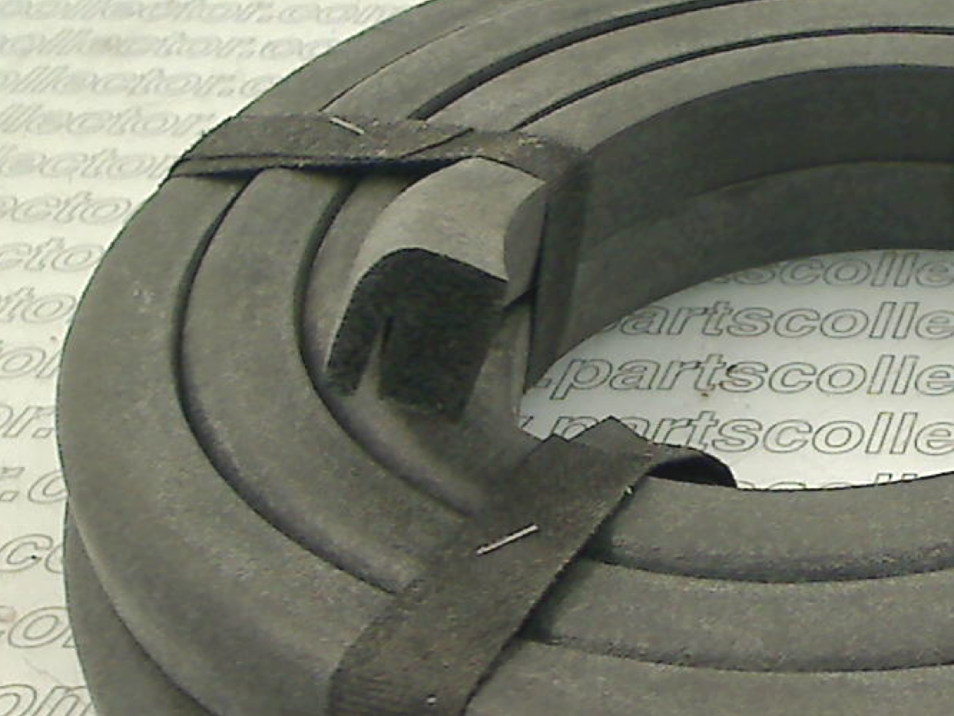 ALFA ROMEO  Car body code 17585 compatible with: ALFA ROMEO GIULIETTA SPIDER 750/101 - additional view