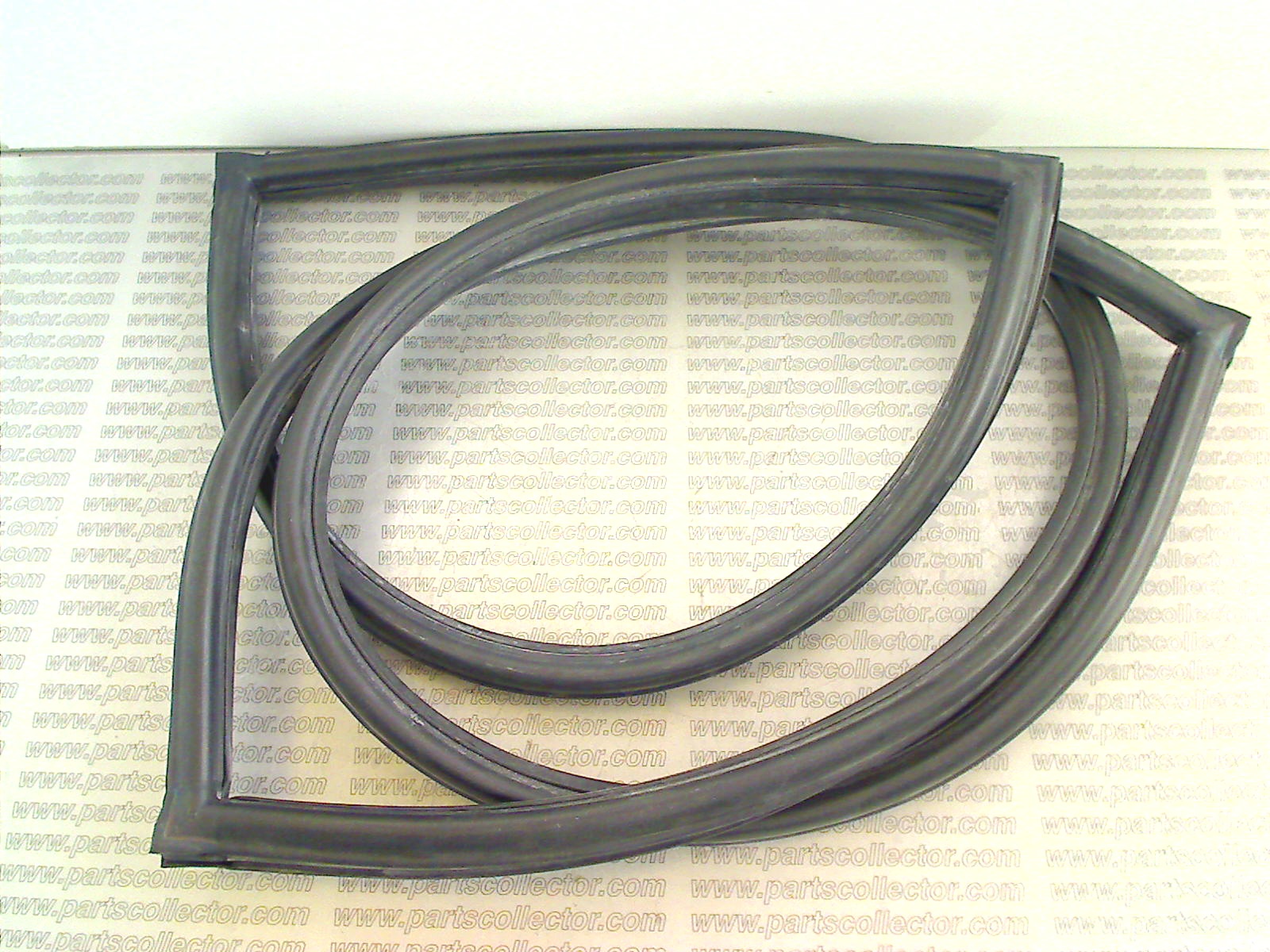 FIAT 12176110 Car body code 13050 compatible with: FIAT DINO 2400
