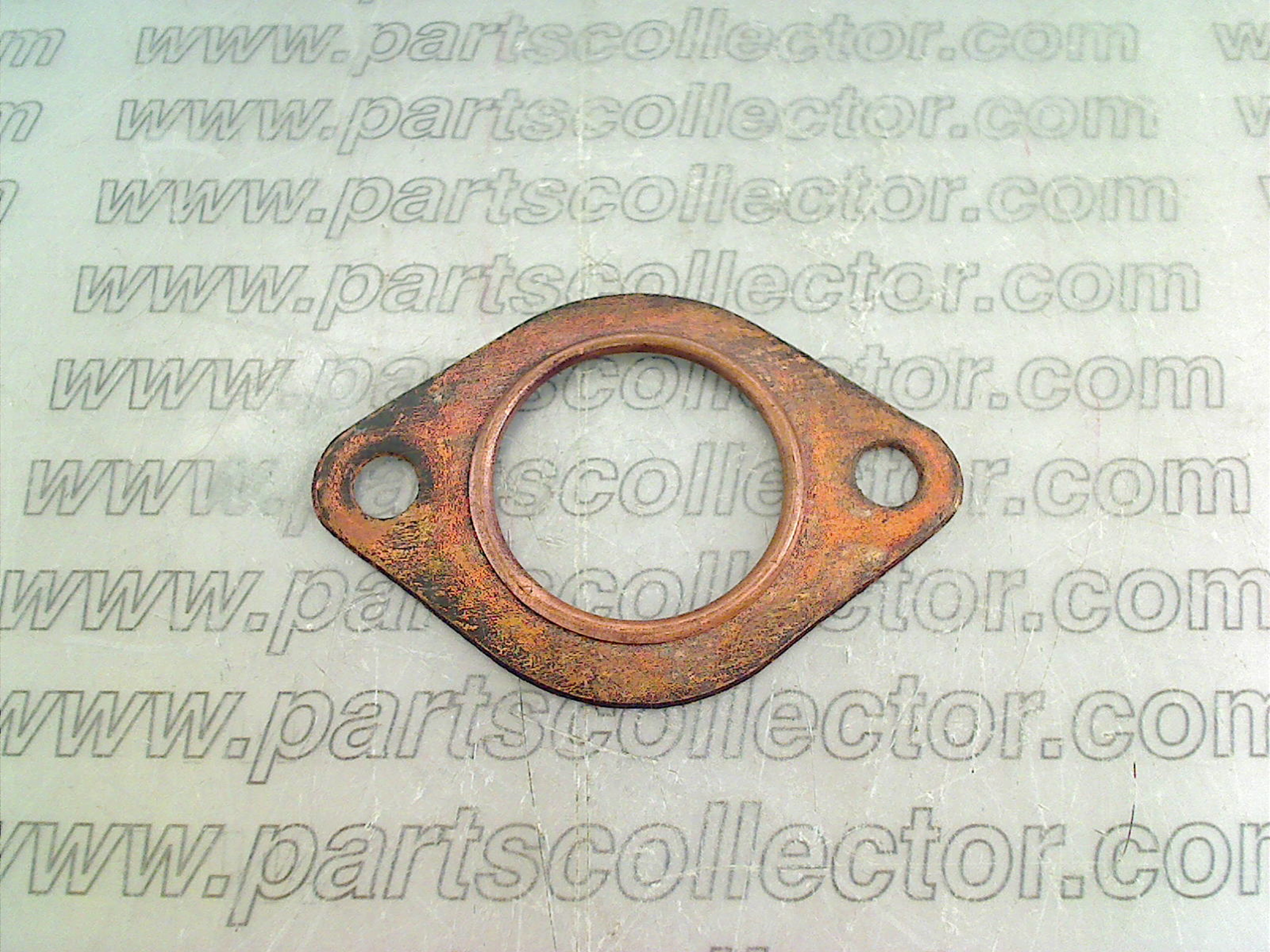 FERRARI 147697 Fuel system - Exhaust code 15592 compatible with: FERRARI 365 GTB4 DAYTONA, FERRARI 365 GTC4 