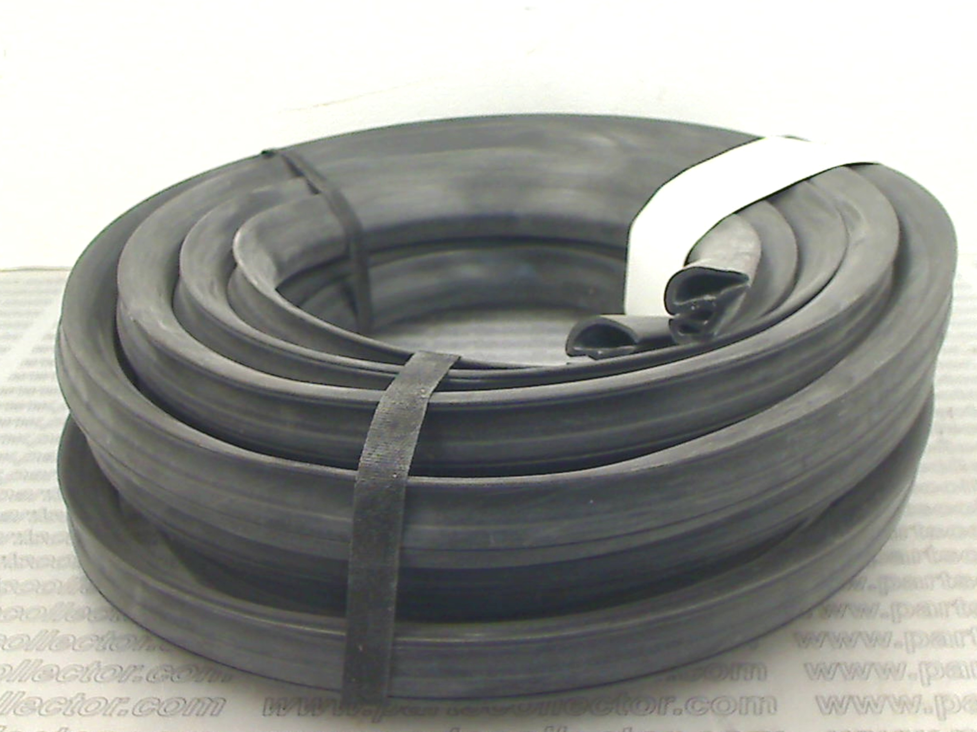 MASERATI  Car body code 17501 compatible with: MASERATI MEXICO AM112