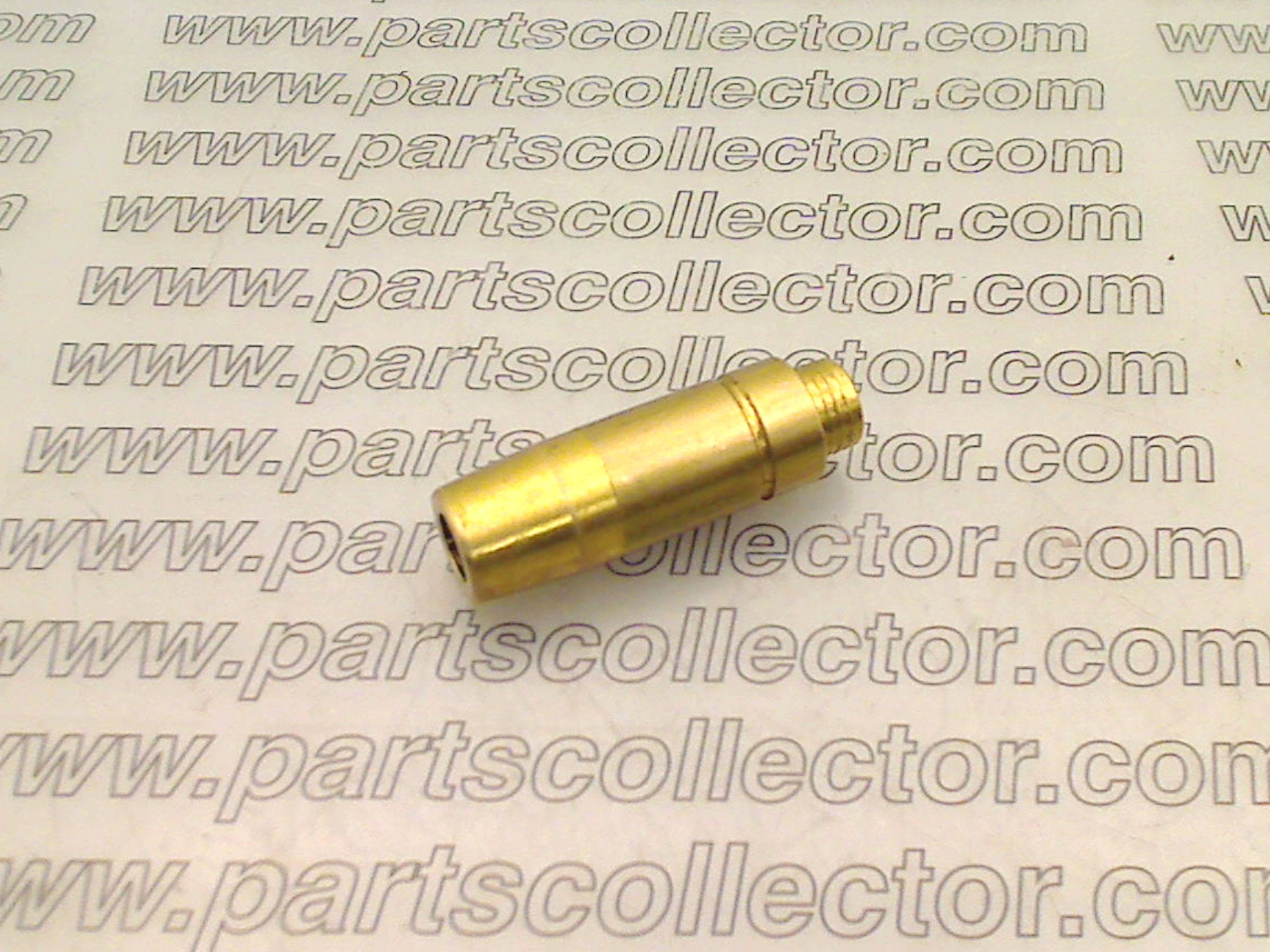 MASERATI 68724 Engine code 7784 compatible with: MASERATI BORA AM117, MASERATI GHIBLI AM115, MASERATI INDY AM116, MASERATI MEXICO AM112, MASERATI QUATTROPORTE AM107