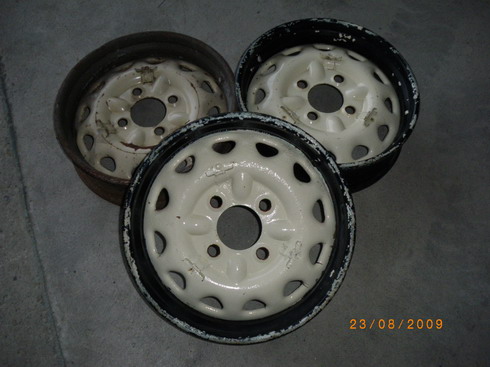 LANCIA  Steering and Wheels code 742 compatible with: LANCIA APRILIA