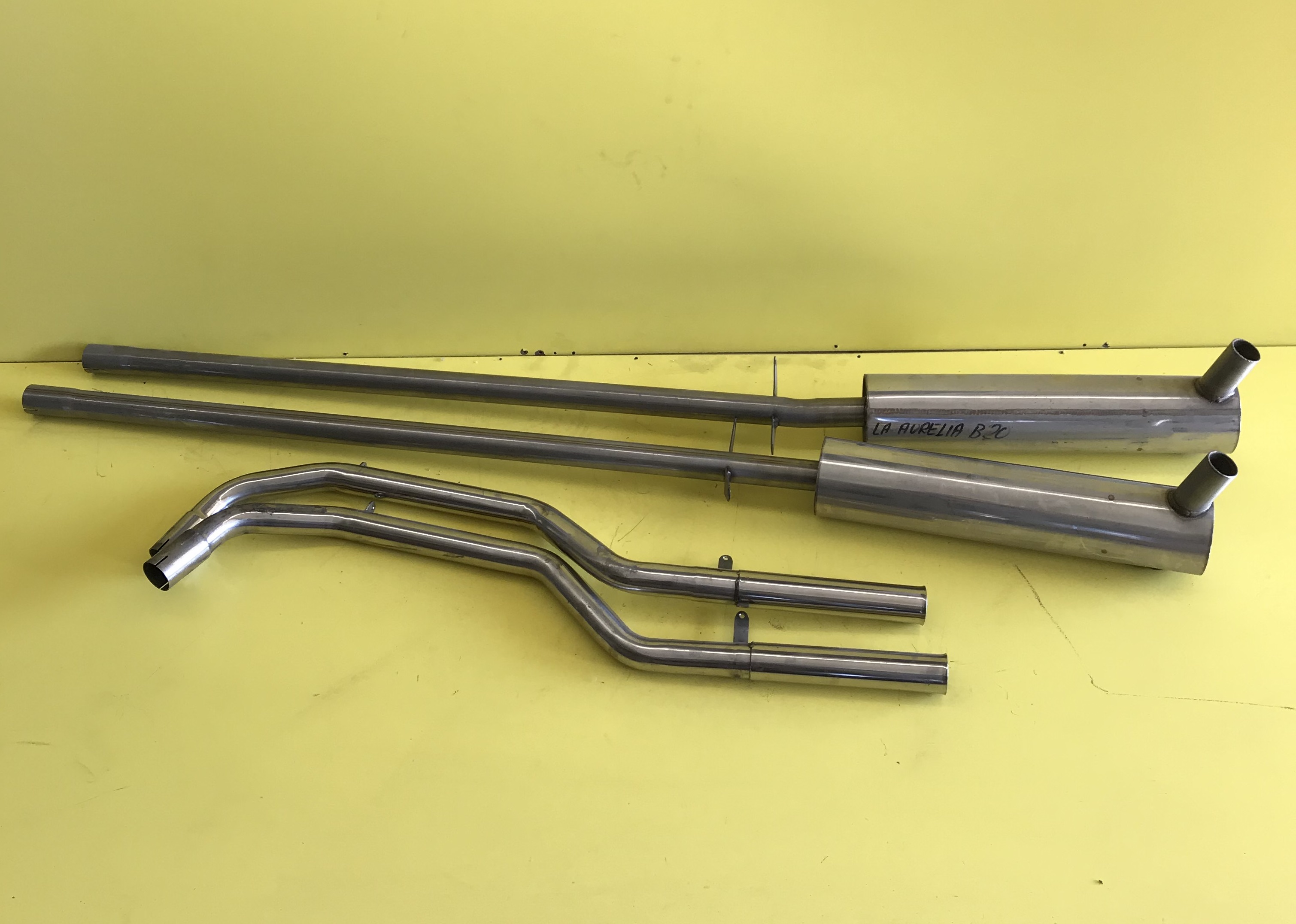LANCIA  Fuel system - Exhaust code 15581 compatible with: LANCIA AURELIA
