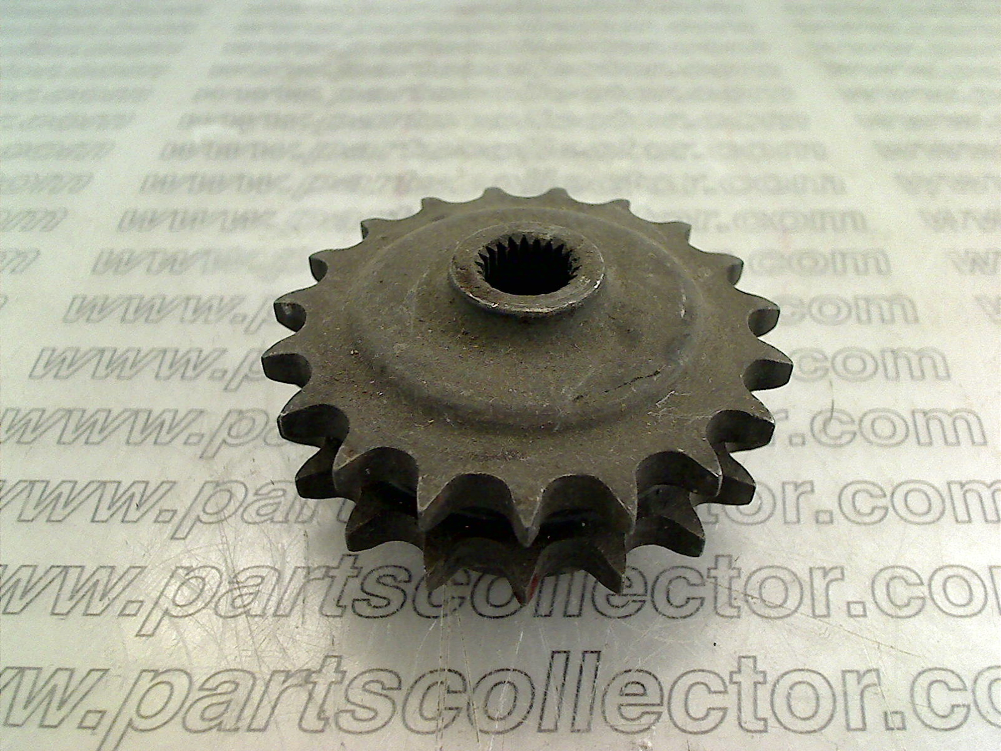 MASERATI 5405681 Engine code 15379 compatible with: MASERATI MERAK AM122, MASERATI MERAK SS AM122A