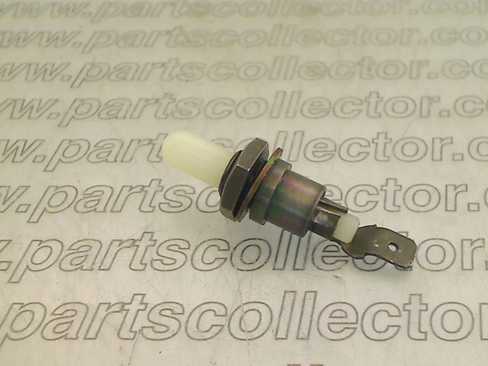 FIAT 82348170 Electrical system code 14346 compatible with: FIAT 124, FIAT 125, FIAT 128, FIAT 130, FIAT DINO 2400, FIAT X1/9, LANCIA BETA