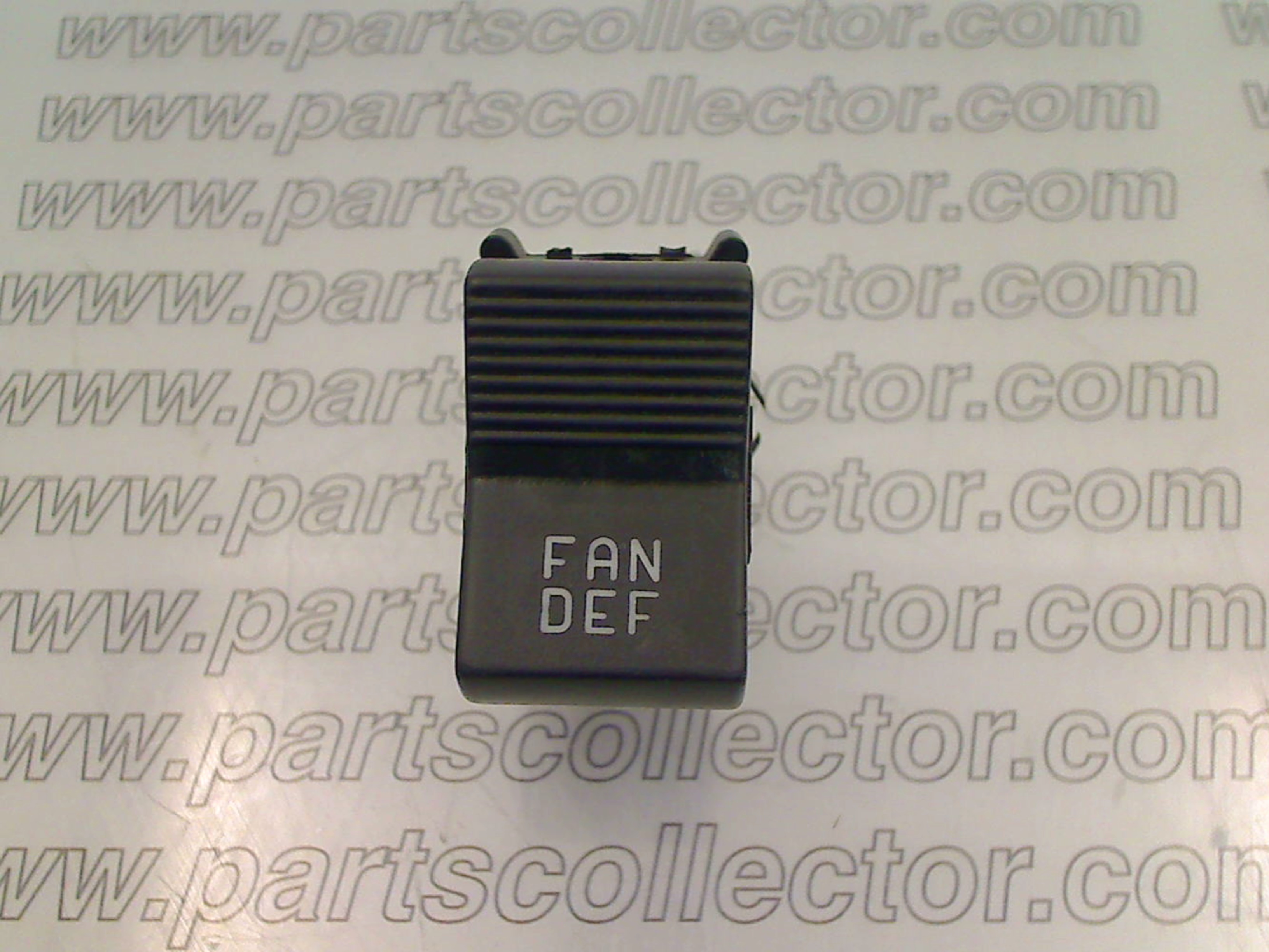 LAMBORGHINI 6010586 Electrical system code 4842 compatible with: LAMBORGHINI COUNTACH LP400, LAMBORGHINI JARAMA