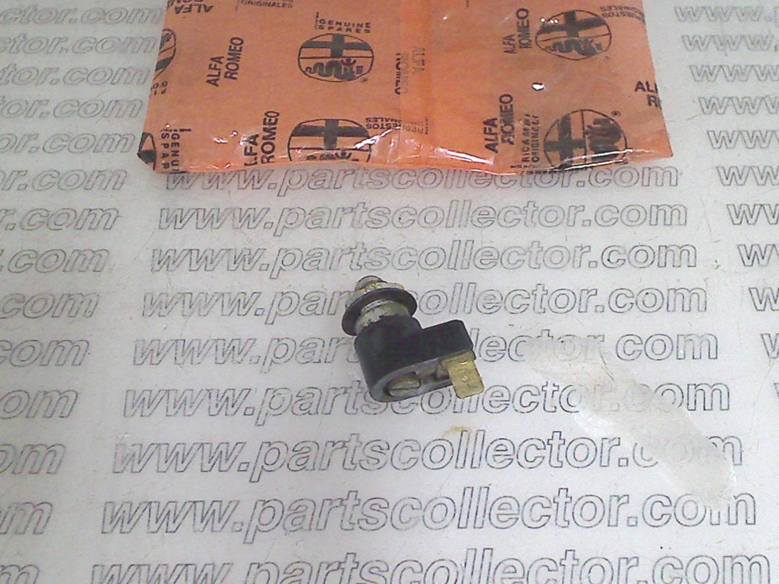 ALFA ROMEO  Electrical system code 19327 compatible with: ALFA ROMEO 1900, ALFA ROMEO 2000 SPIDER - SPRINT 102.04/05, ALFA ROMEO 2600 BN - SPIDER - SPRINT 106.00/01/02, ALFA ROMEO GIULIA SPRINT-SPIDER, ALFA ROMEO GIULIETTA SPIDER 750/101 - additional view