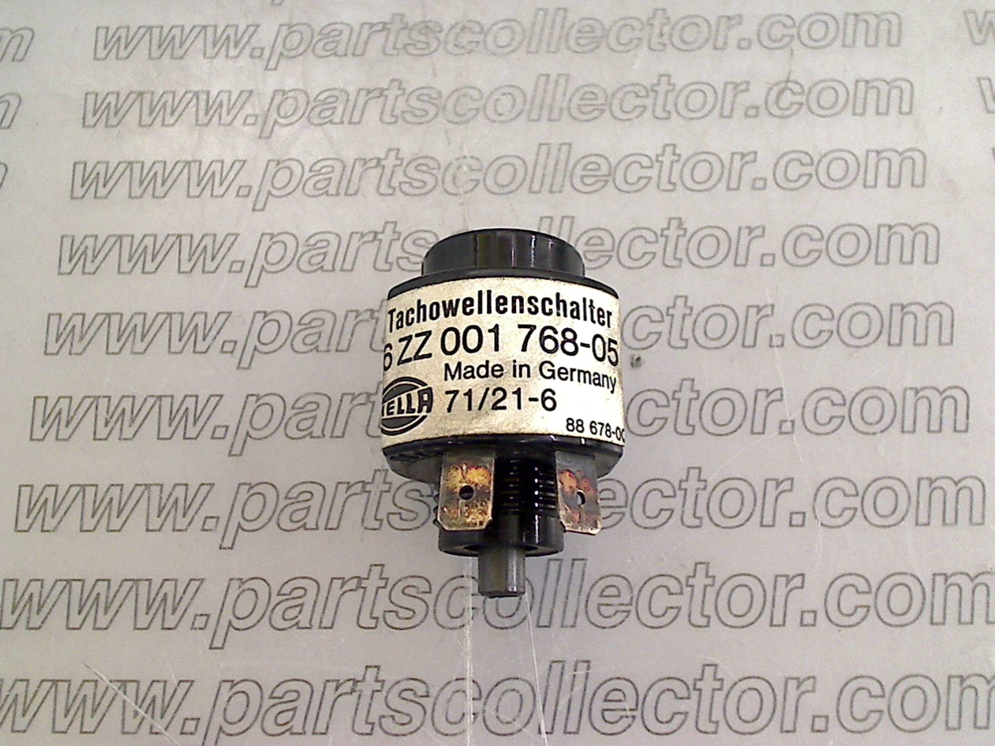 HELLA 71/21-6 - 6ZZ001768-05 Electrical system code 15271 compatible with: HELLA HELLA